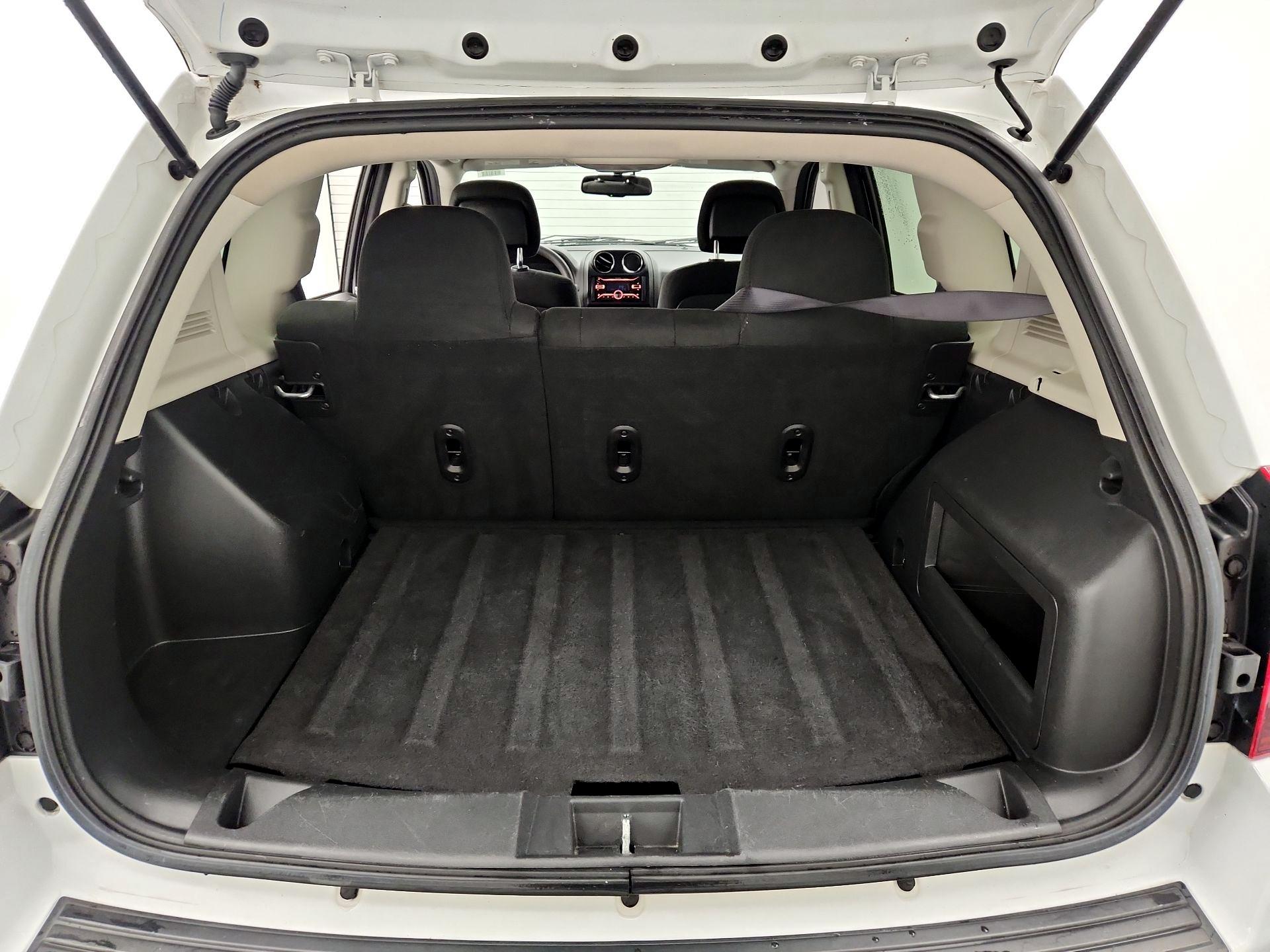 Thumbnail: 2017 Jeep Compass - 17