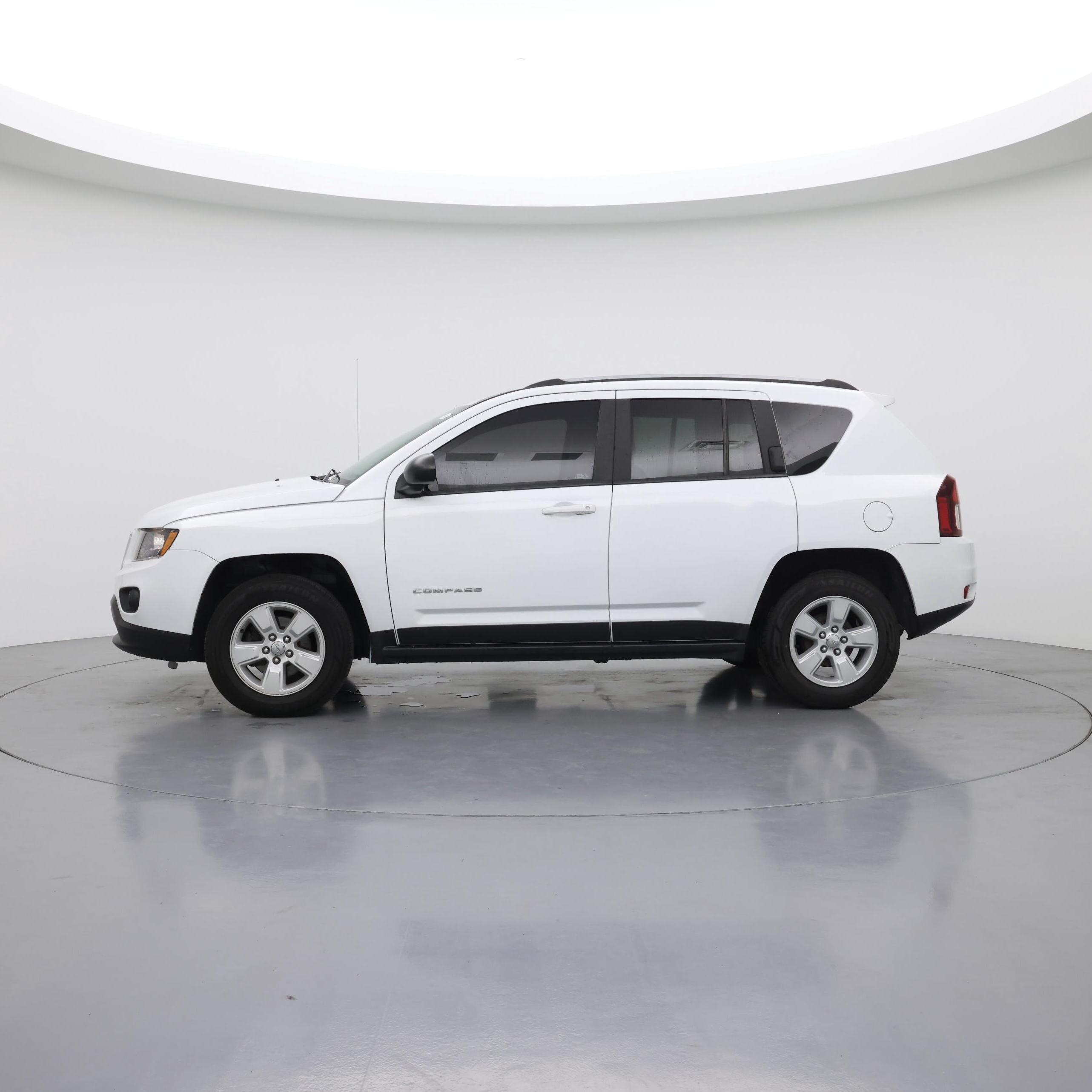 Thumbnail: 2017 Jeep Compass - 3