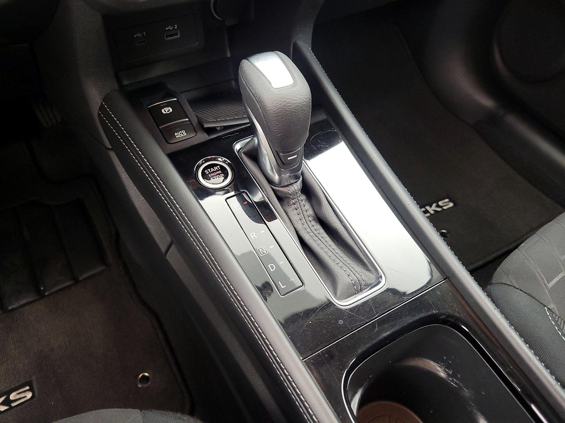 Thumbnail: 2024 Nissan Kicks - 15