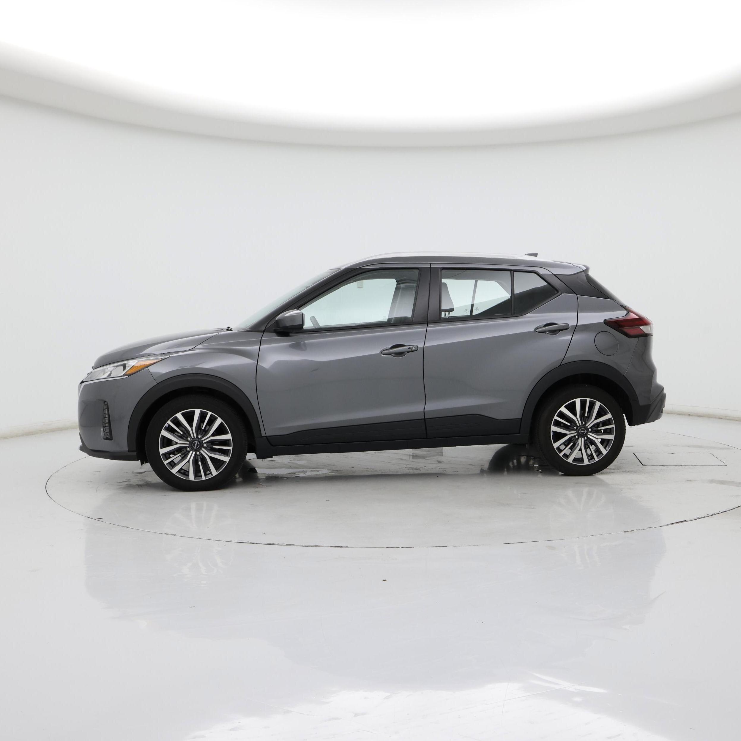 Thumbnail: 2024 Nissan Kicks - 3