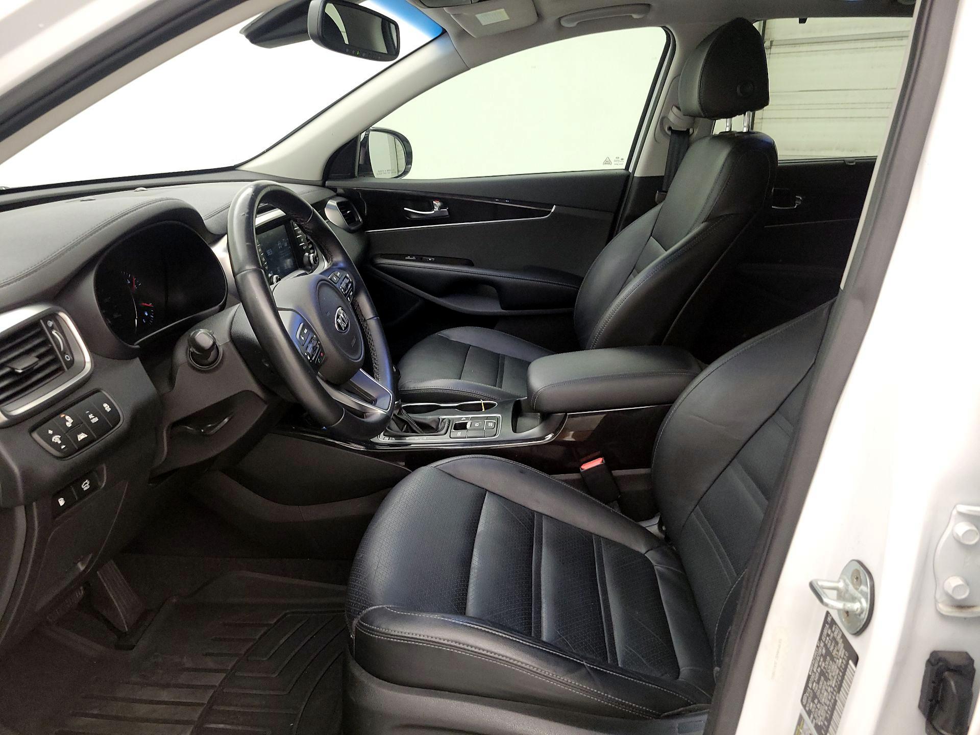 Thumbnail: 2018 Kia Sorento - 11