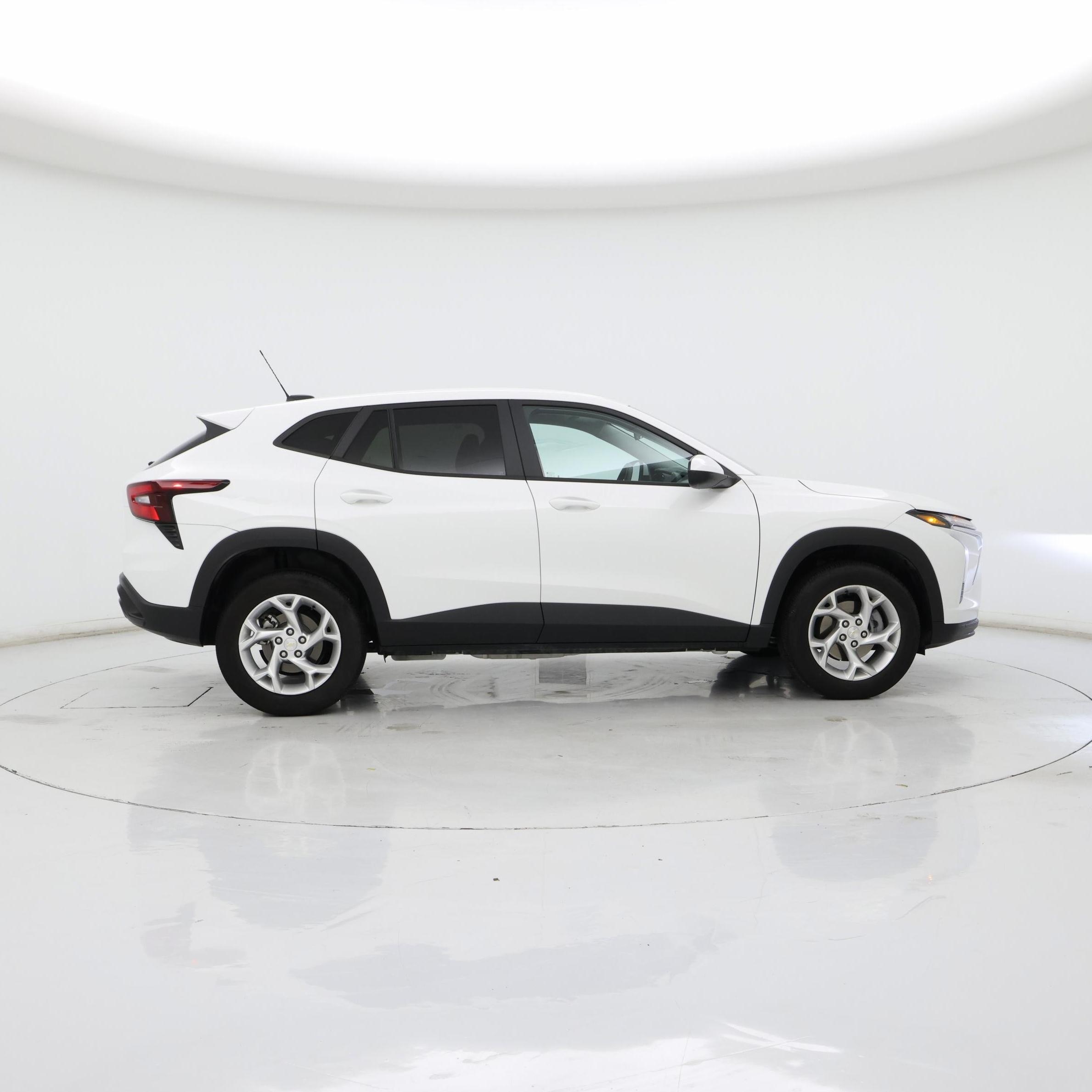 Thumbnail: 2025 Chevrolet Trax - 7
