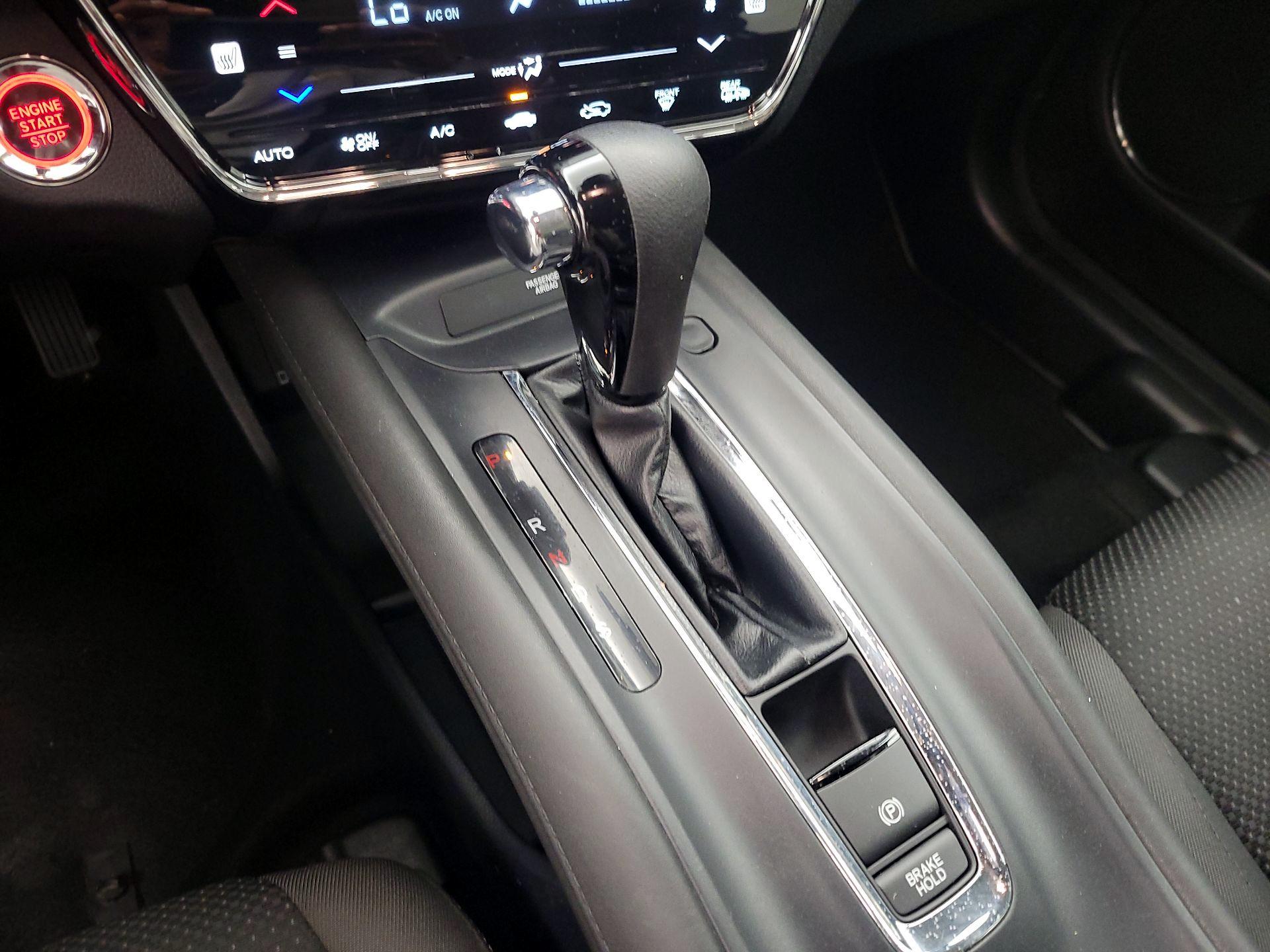 Thumbnail: 2022 Honda HR-V - 15