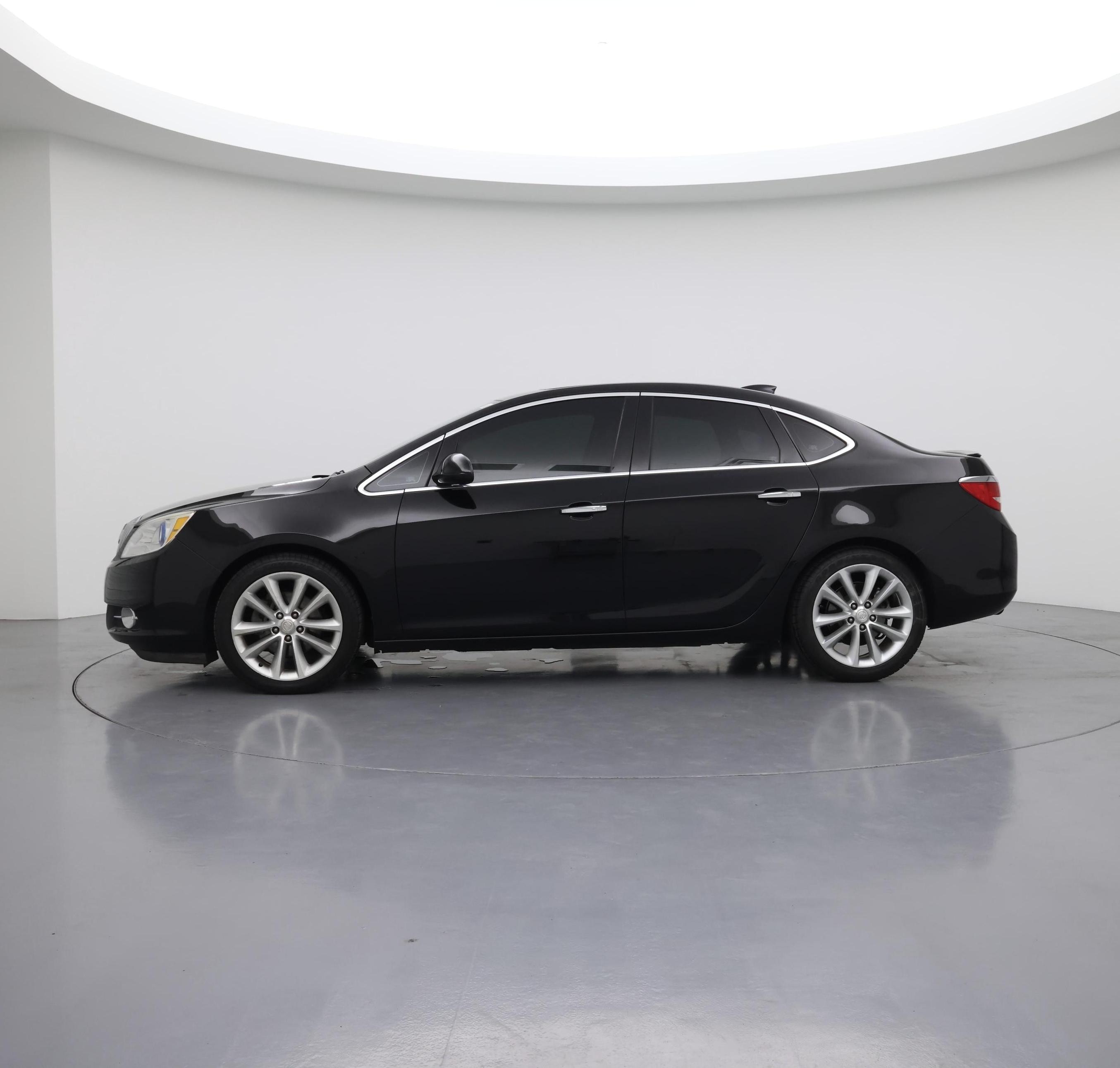 Thumbnail: 2016 Buick Verano - 3