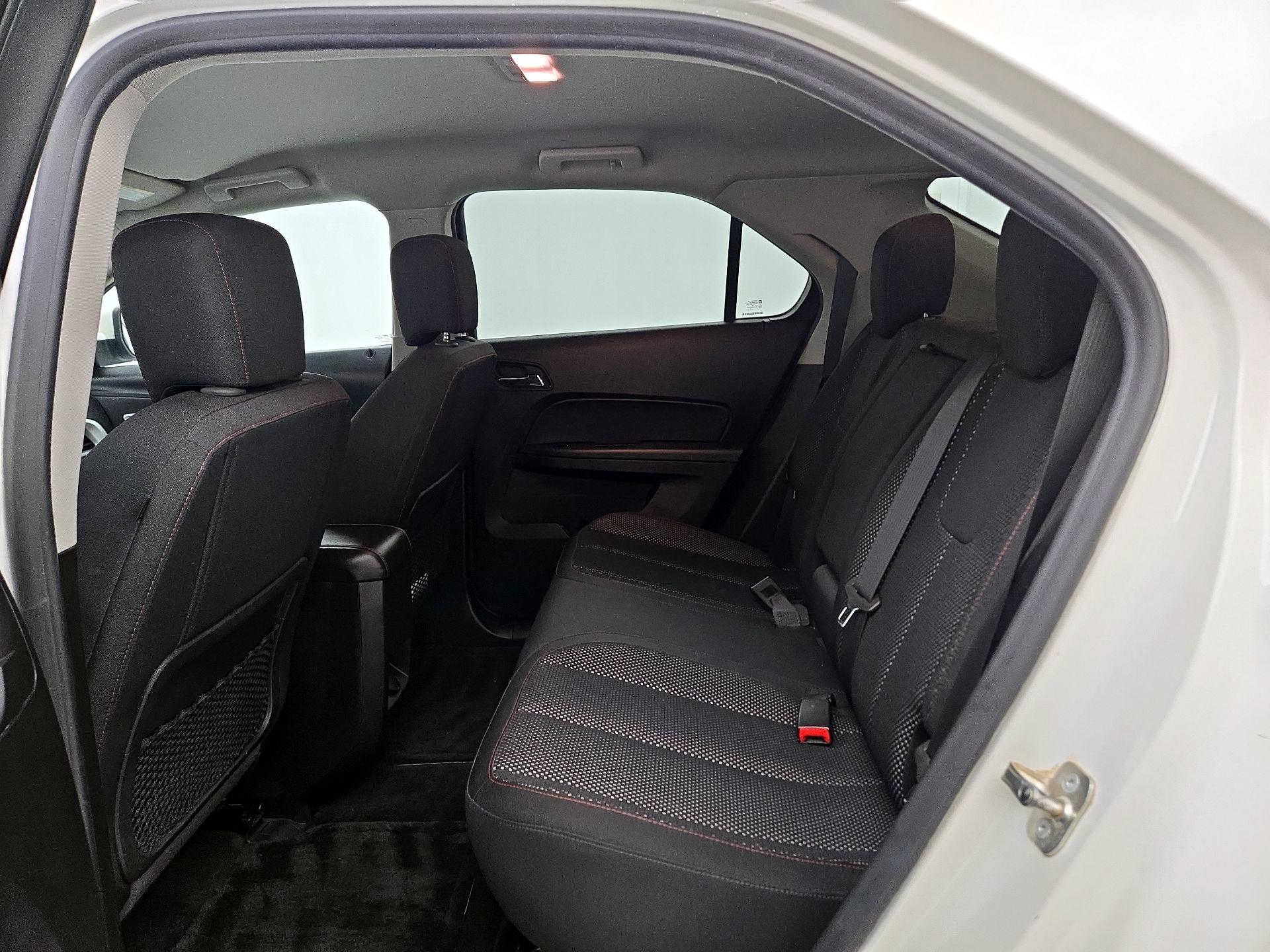 Thumbnail: 2015 Chevrolet Equinox - 18