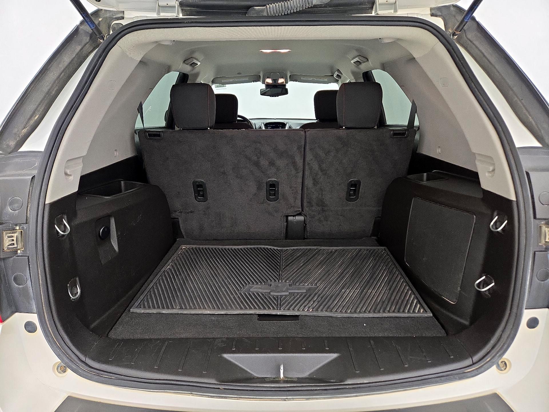 Thumbnail: 2015 Chevrolet Equinox - 19