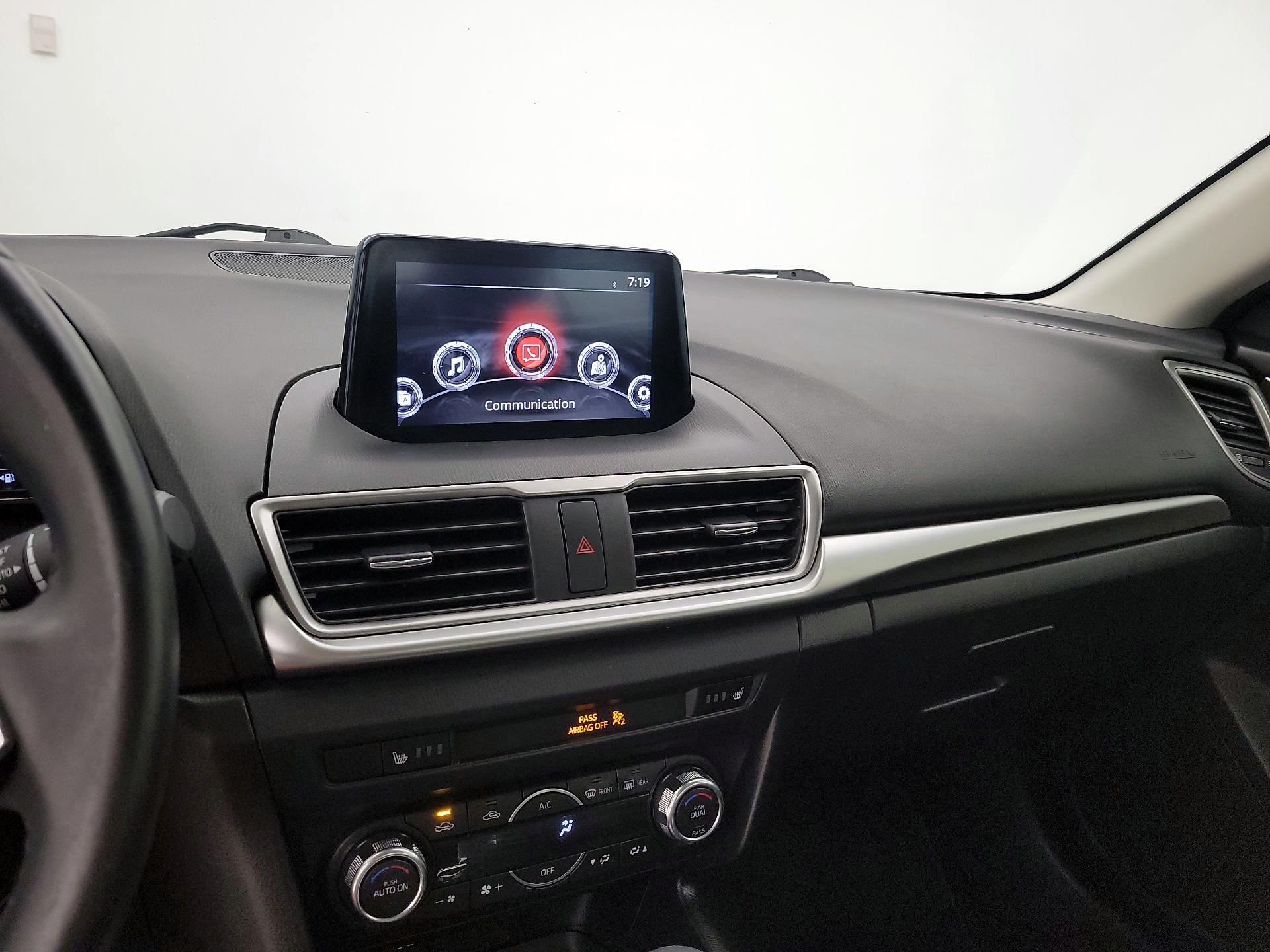 Thumbnail: 2018 Mazda Mazda3 - 14