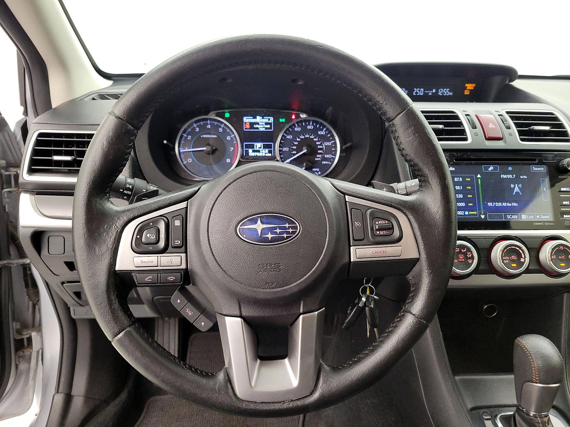 Thumbnail: 2017 Subaru Crosstrek - 10