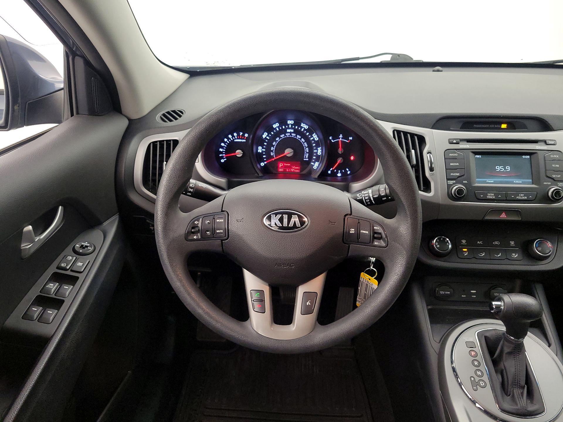 Thumbnail: 2016 Kia Sportage - 10