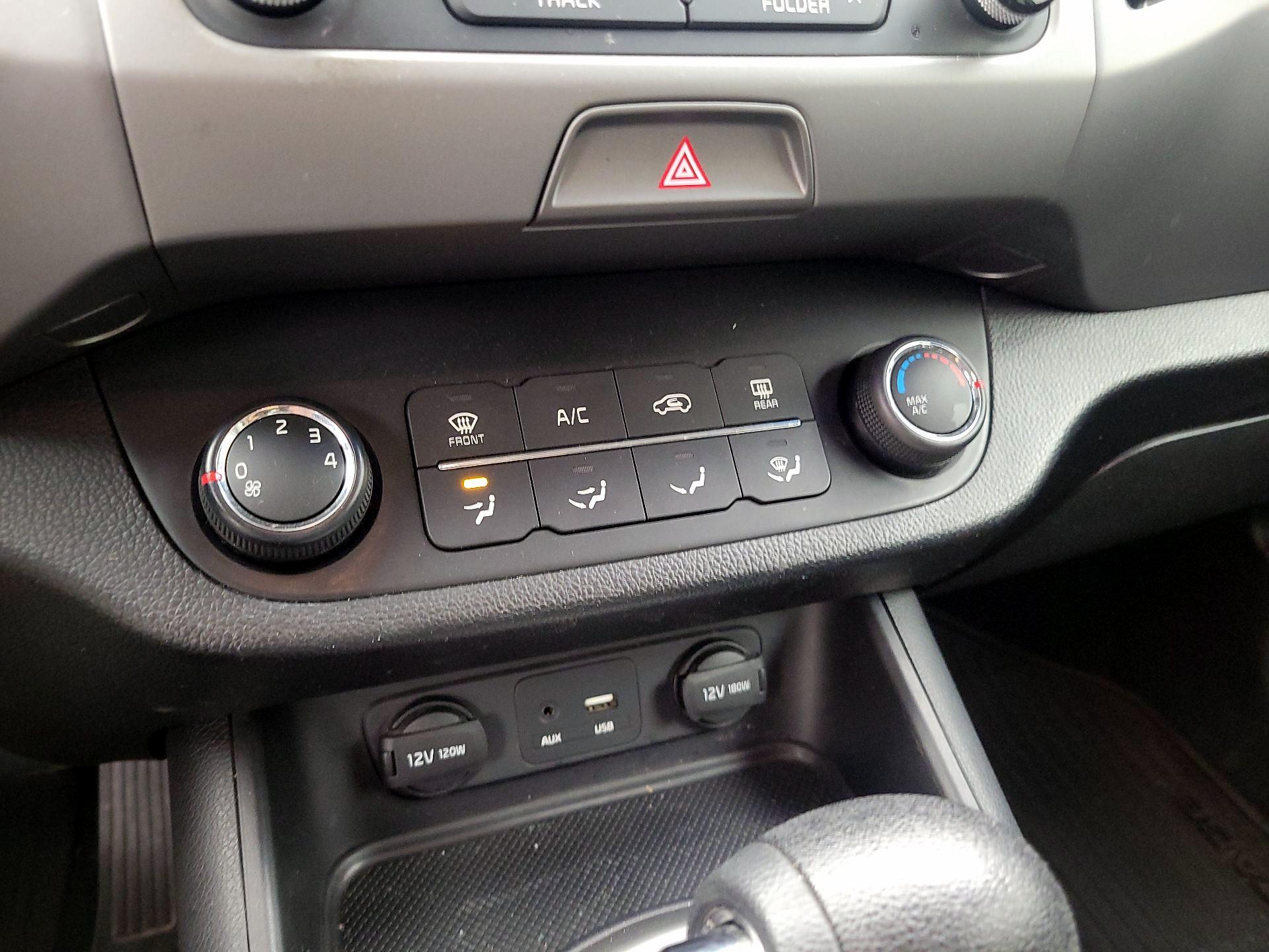 Thumbnail: 2016 Kia Sportage - 14