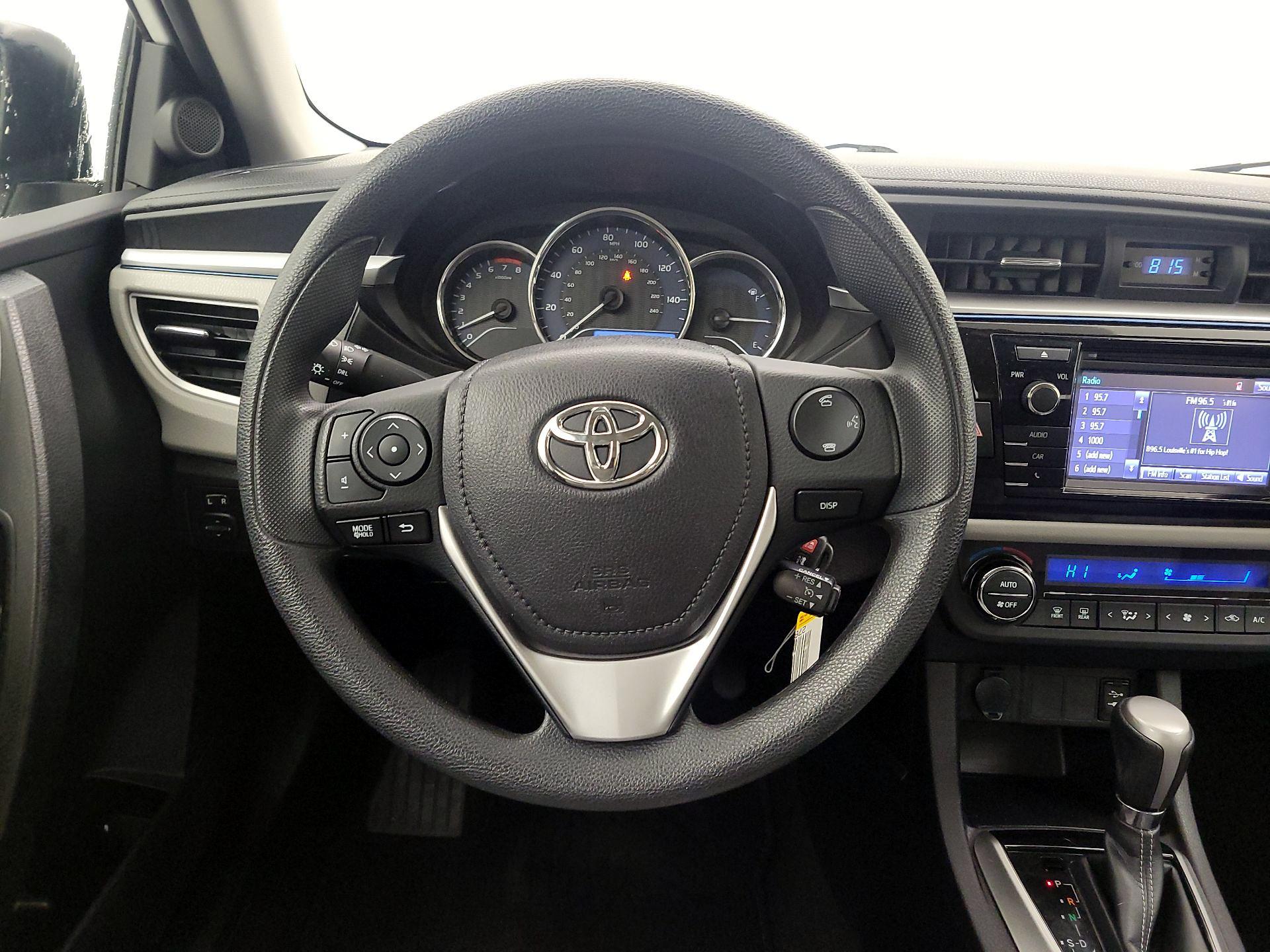 Thumbnail: 2016 Toyota Corolla - 10