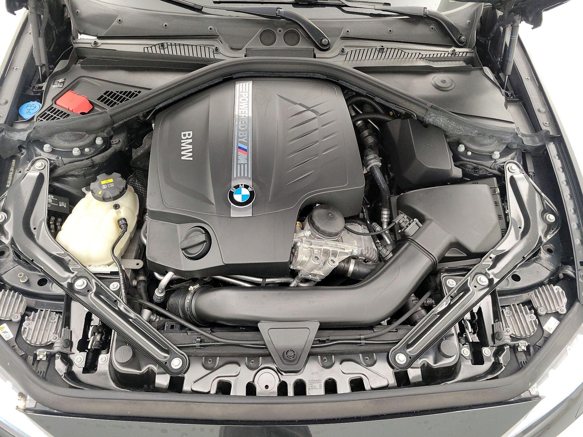 Thumbnail: 2017 BMW M2 - 17