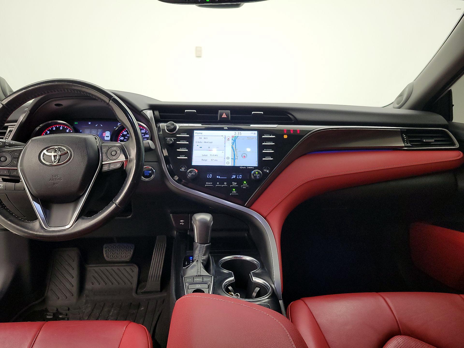Thumbnail: 2019 Toyota Camry - 9