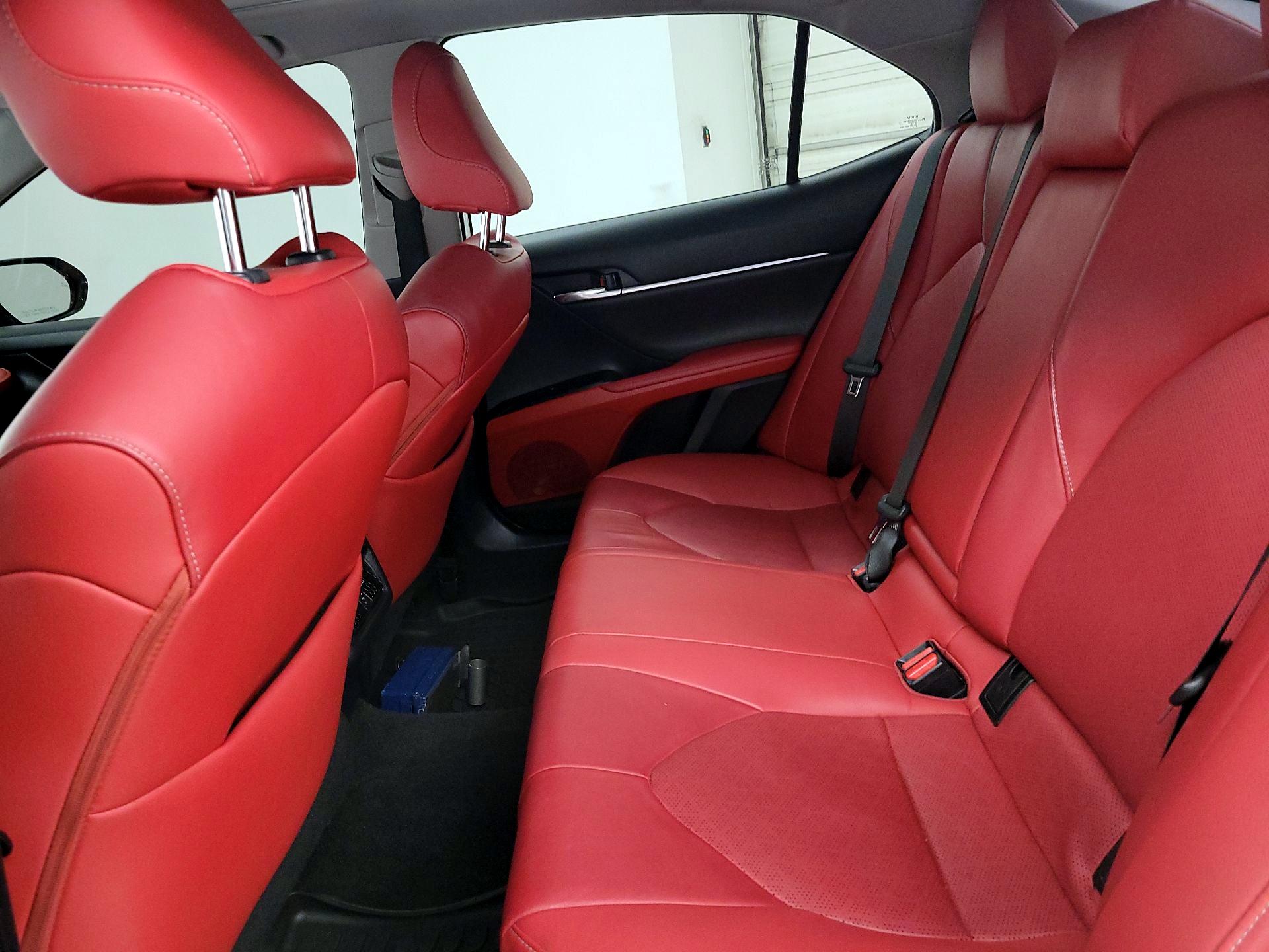 Thumbnail: 2019 Toyota Camry - 19