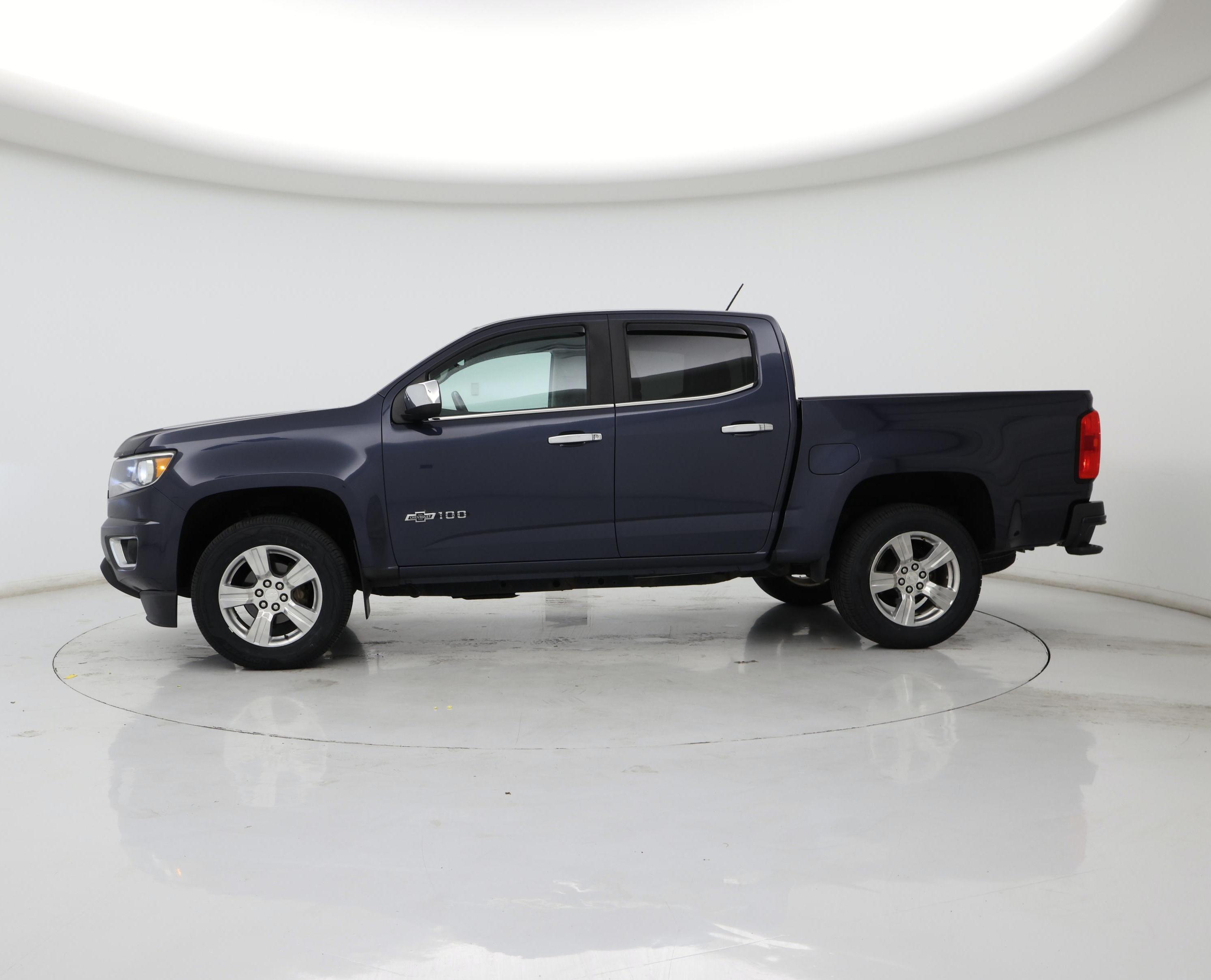 Thumbnail: 2018 Chevrolet Colorado - 3