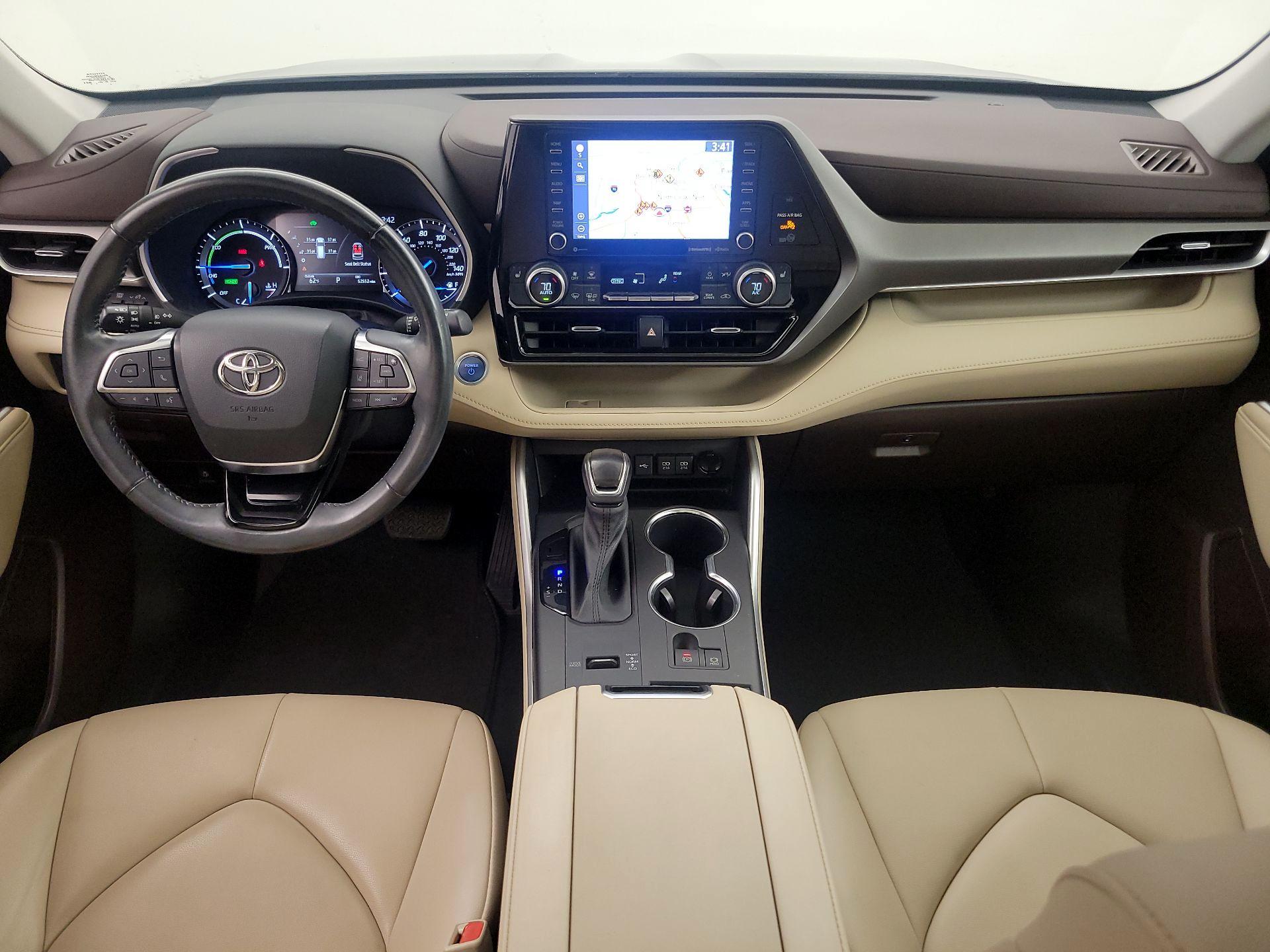 Thumbnail: 2021 Toyota Highlander - 9