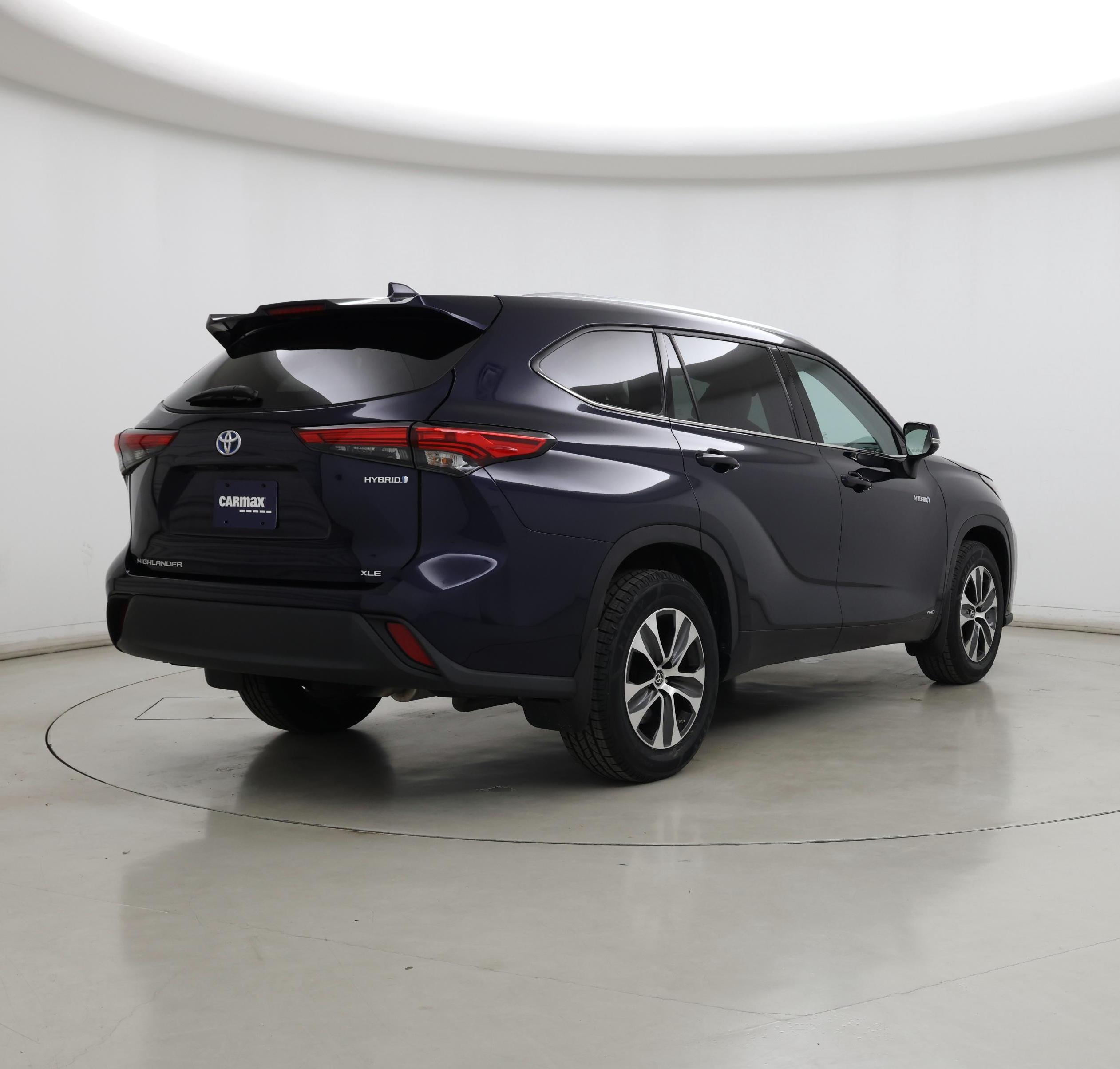 Thumbnail: 2021 Toyota Highlander - 8