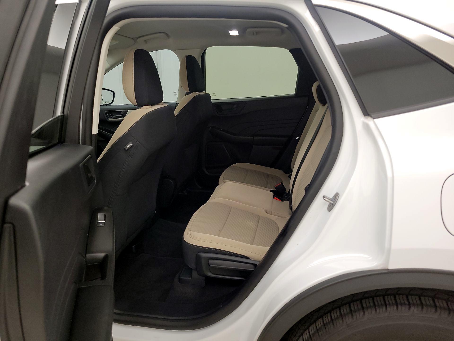 Thumbnail: 2022 Ford Escape - 19