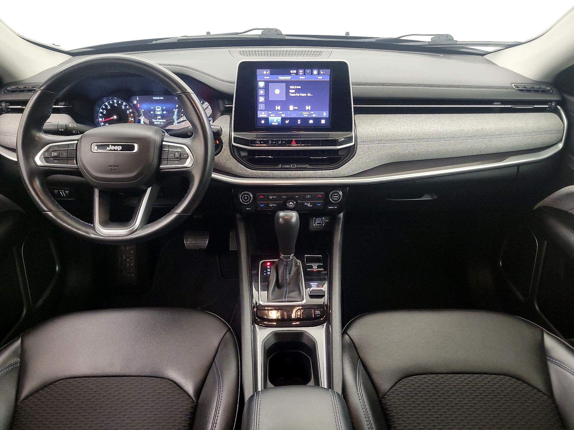Thumbnail: 2022 Jeep Compass - 9