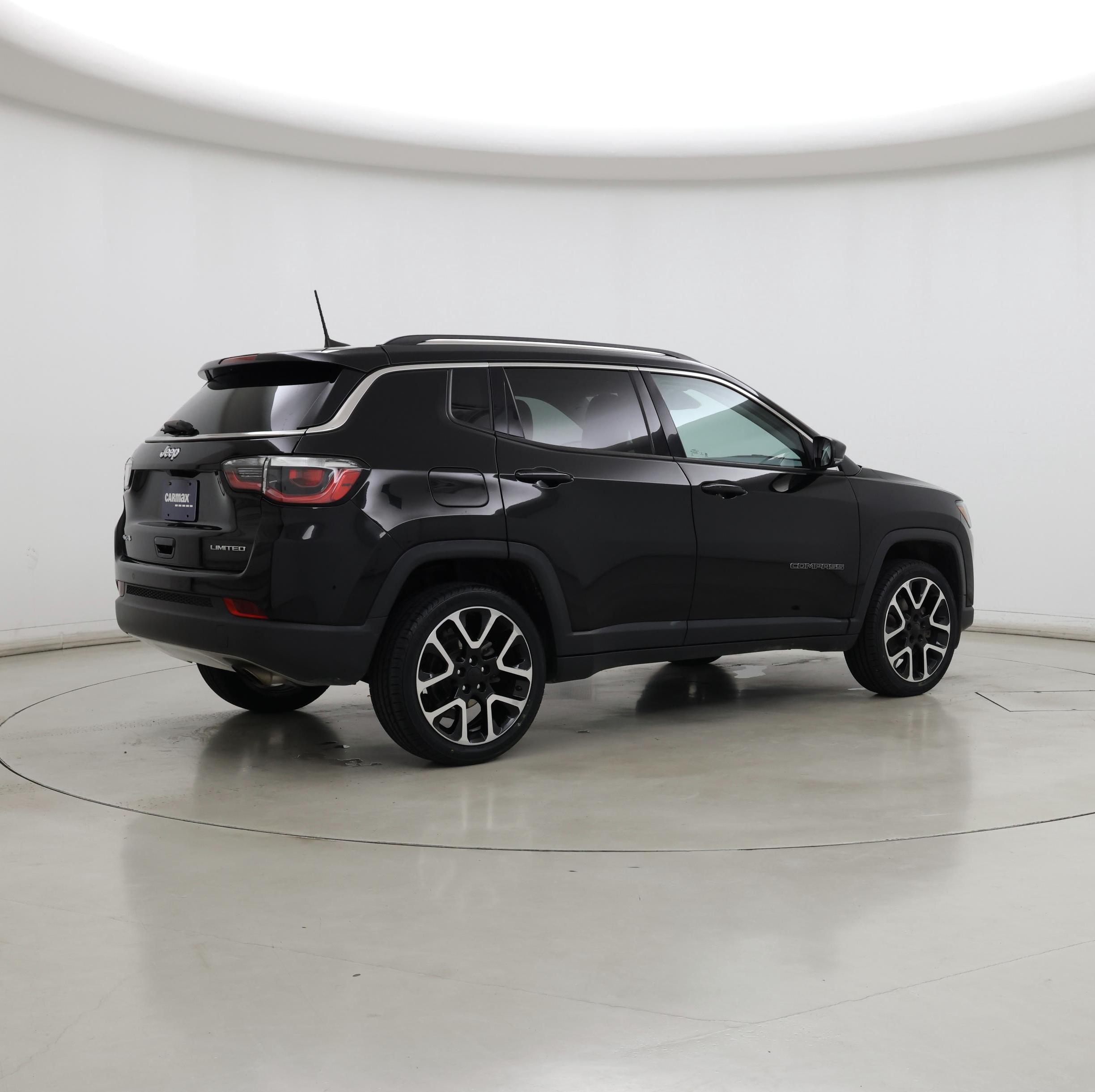 Thumbnail: 2021 Jeep Compass - 8