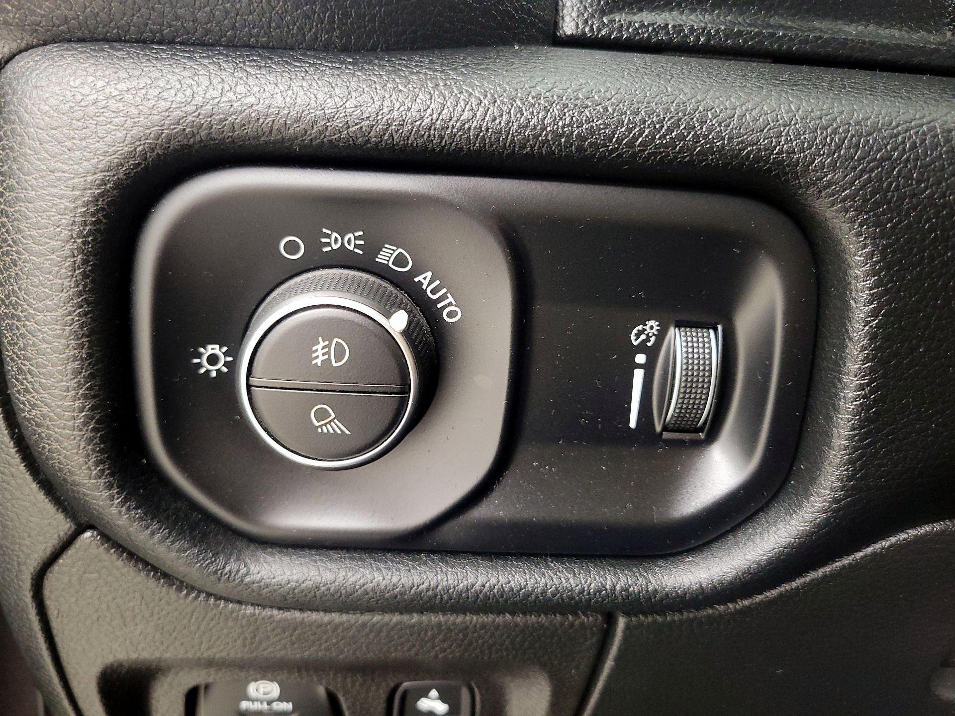 Thumbnail: 2022 RAM 1500 - 13