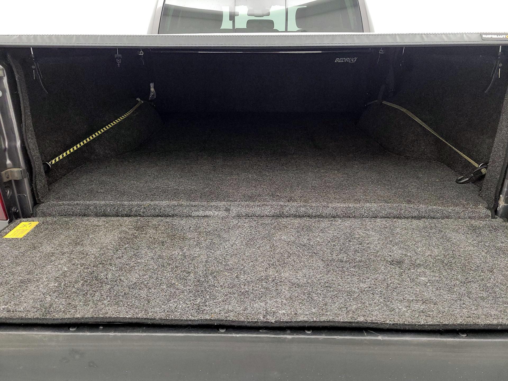 Thumbnail: 2019 RAM 1500 Classic - 18