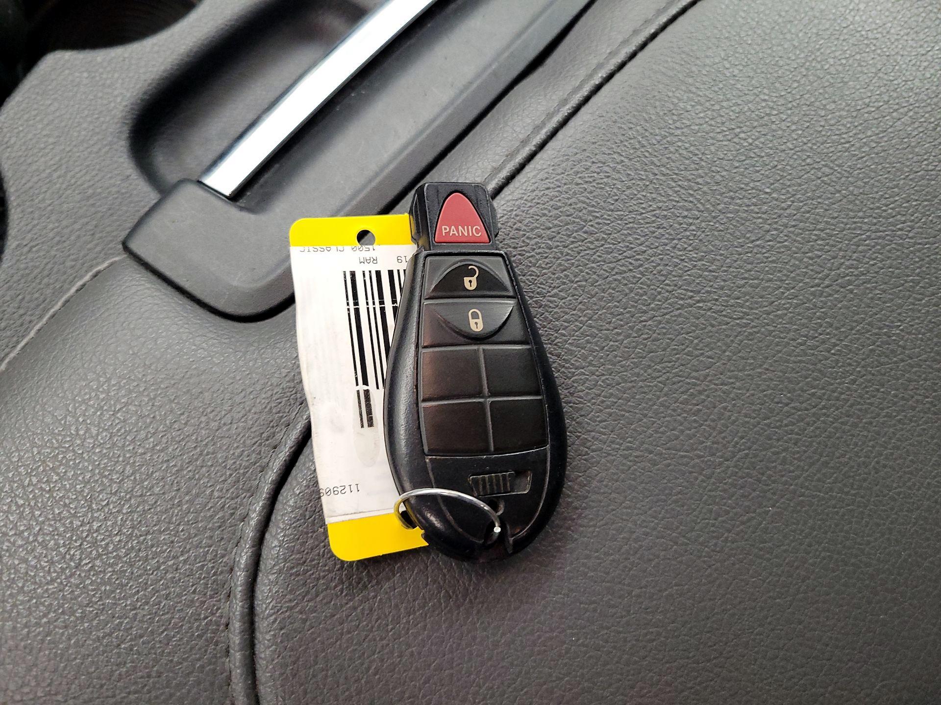 Thumbnail: 2019 RAM 1500 Classic - 20