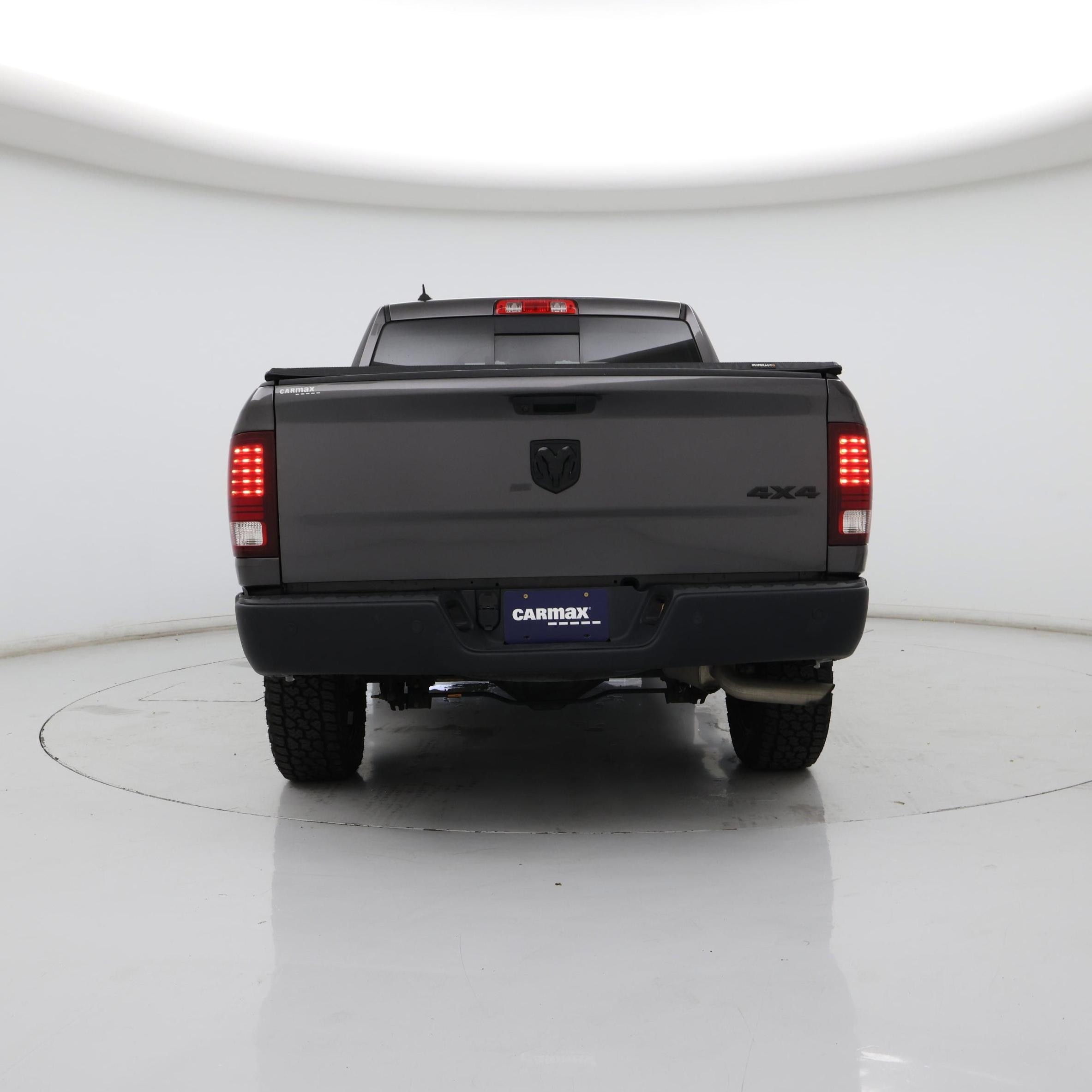 Thumbnail: 2019 RAM 1500 Classic - 6