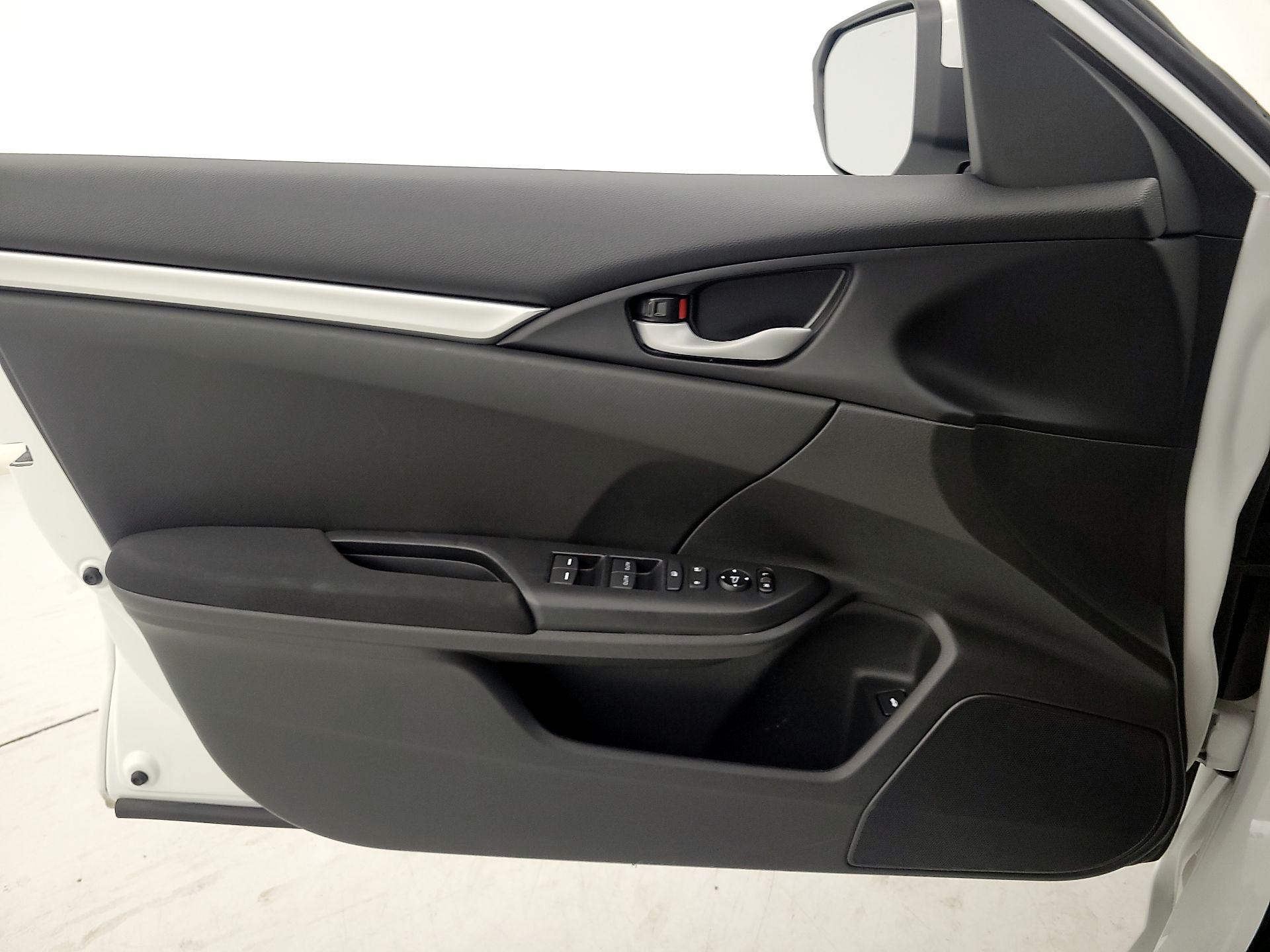 Thumbnail: 2020 Honda Civic - 12