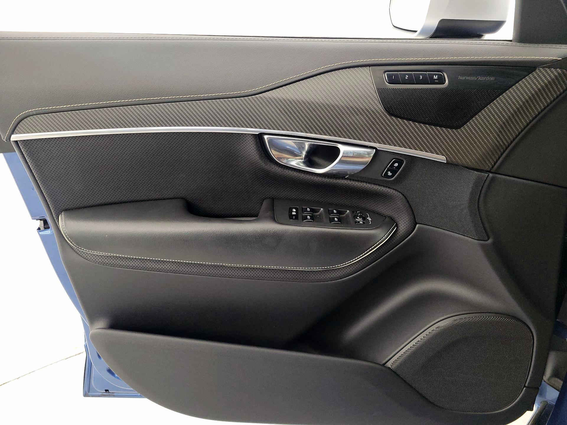 Thumbnail: 2019 Volvo XC90 - 12