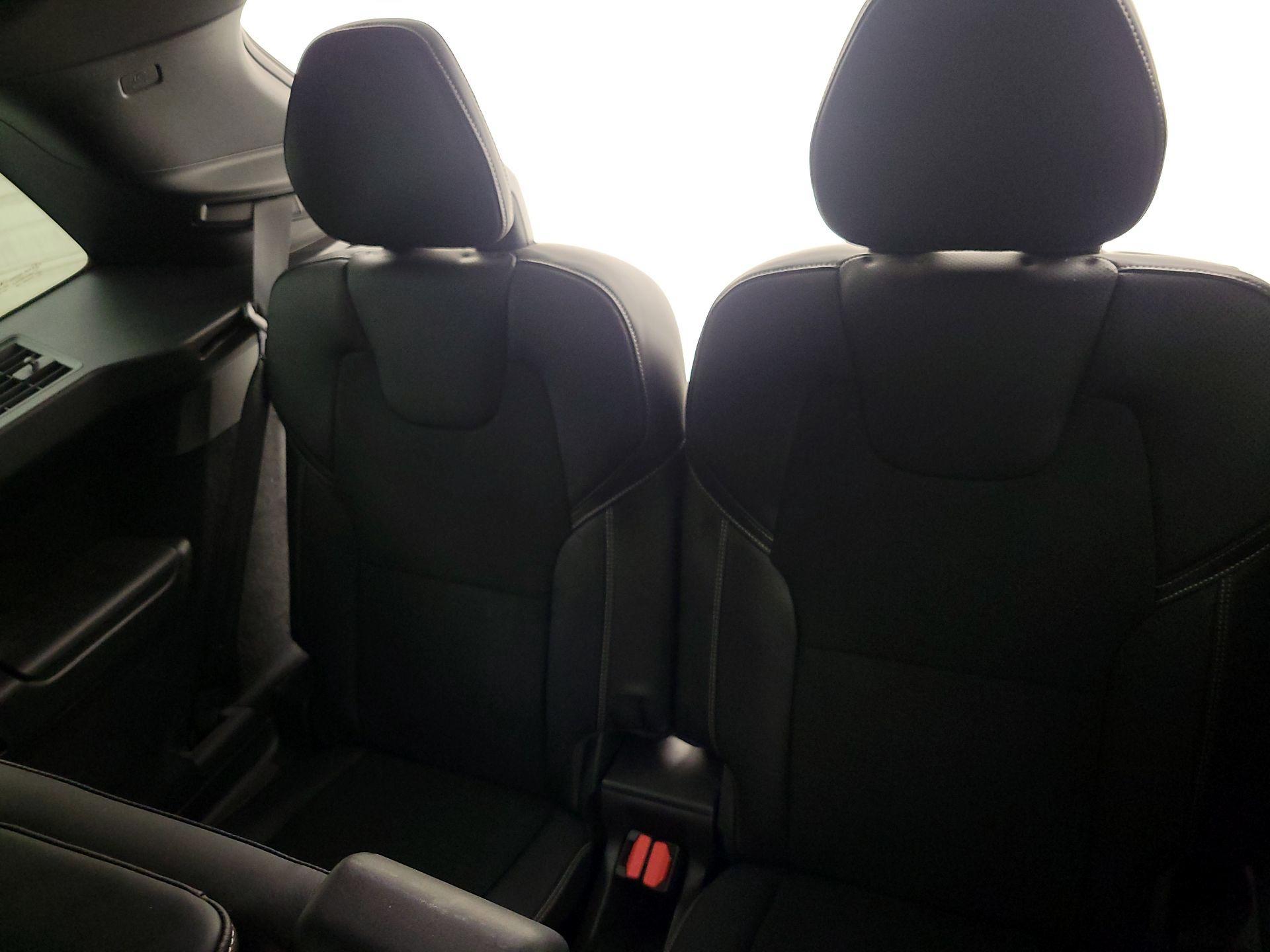 Thumbnail: 2019 Volvo XC90 - 17