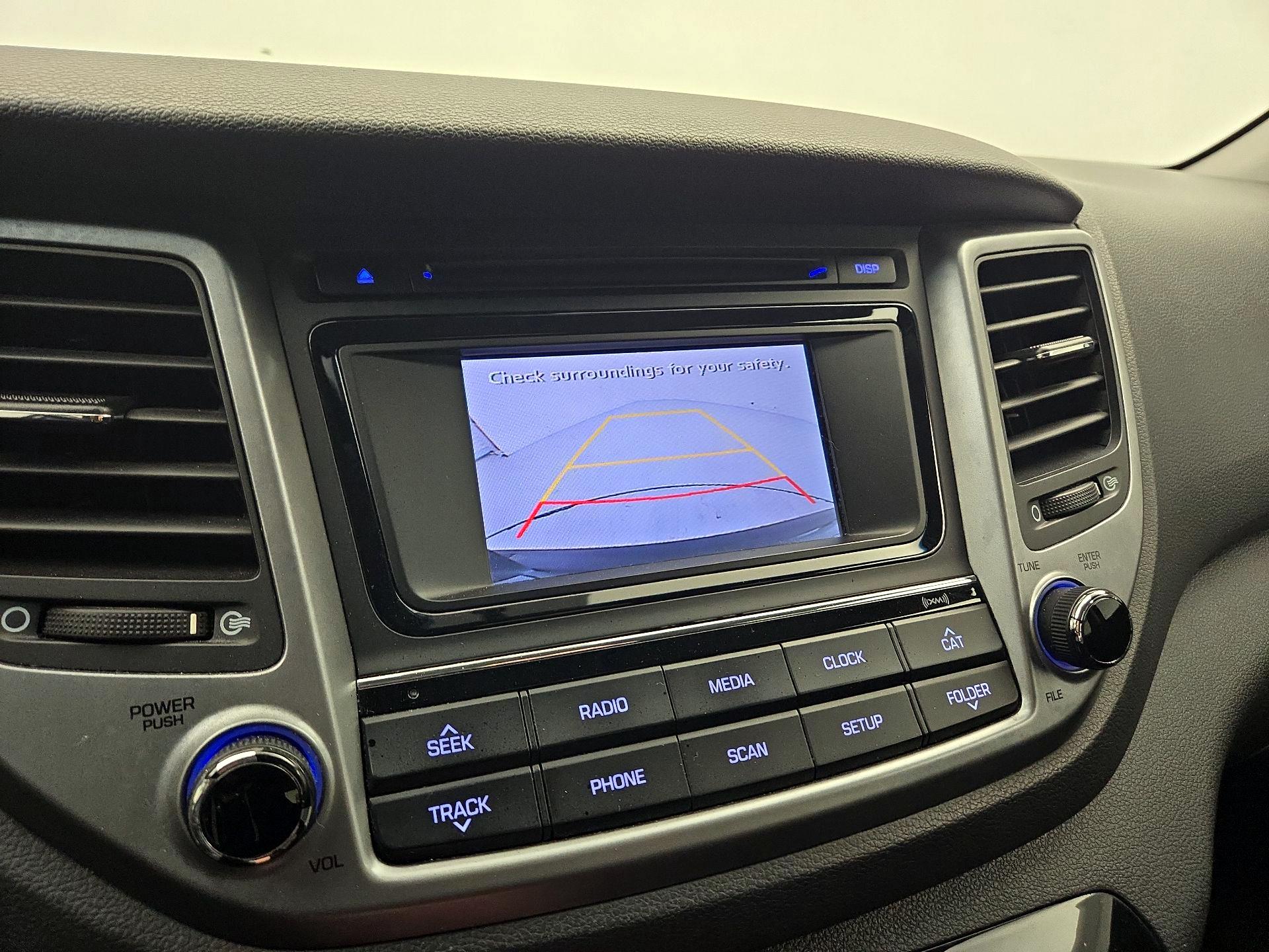 Thumbnail: 2016 Hyundai Tucson - 14