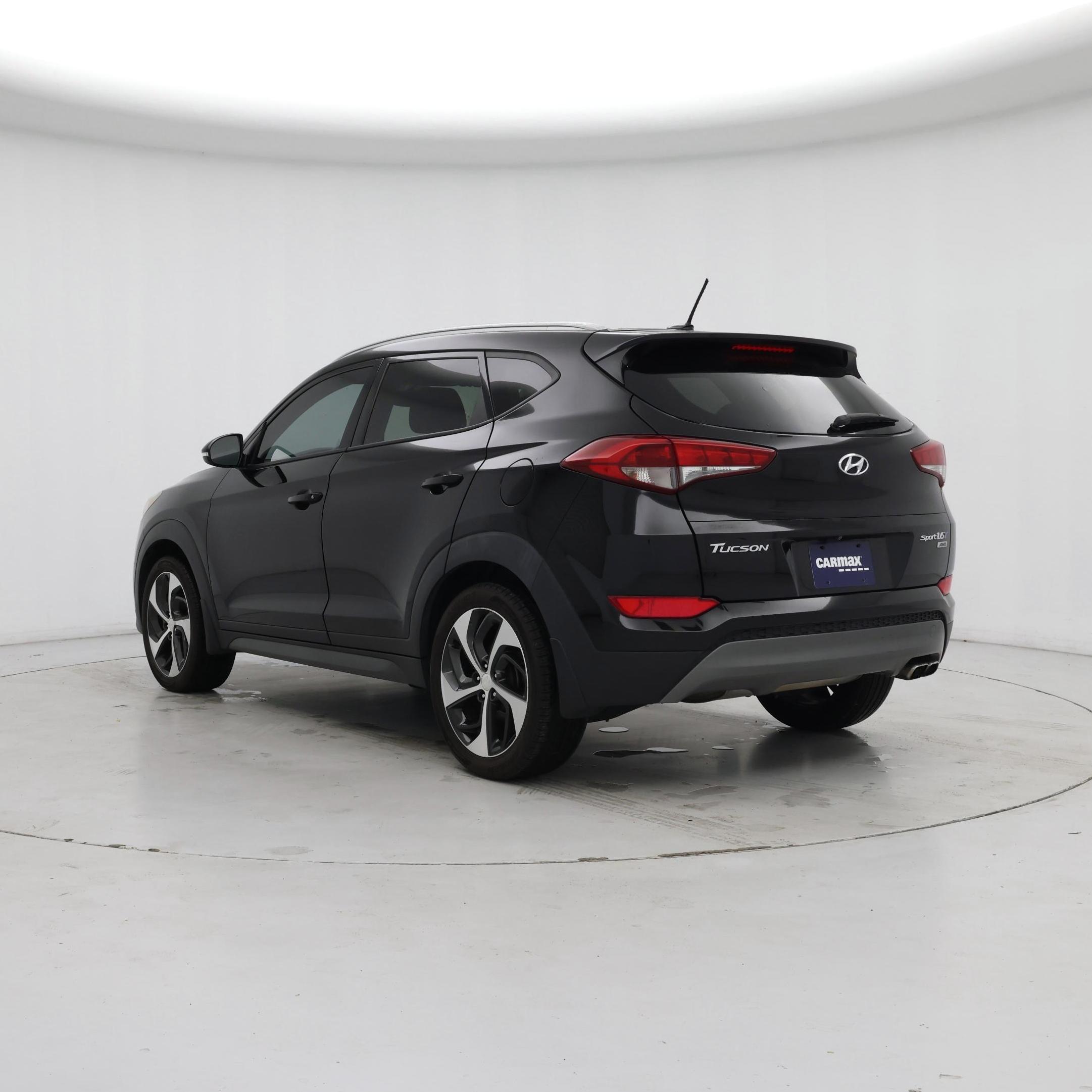 Thumbnail: 2016 Hyundai Tucson - 2