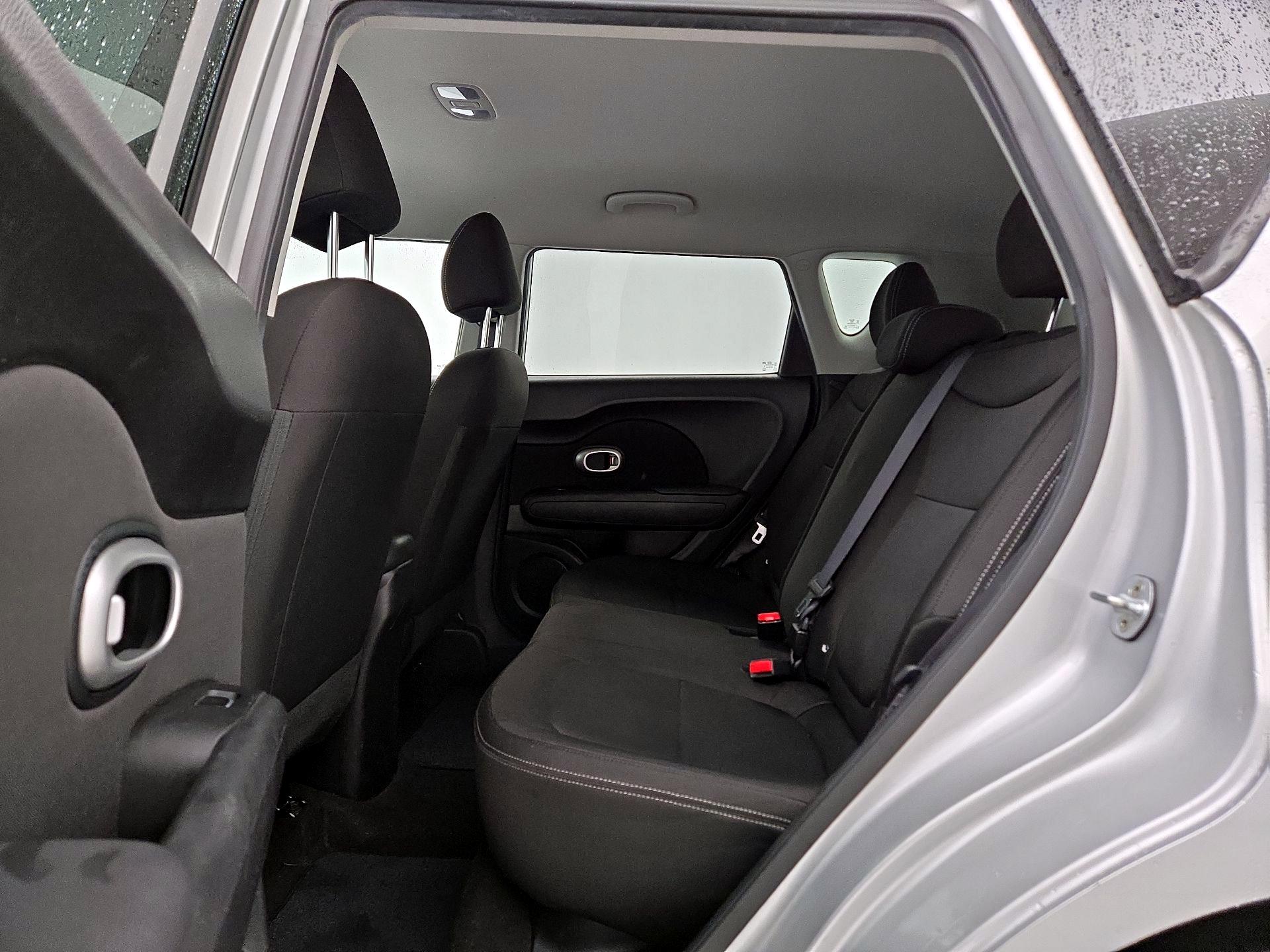 Thumbnail: 2018 Kia Soul - 18