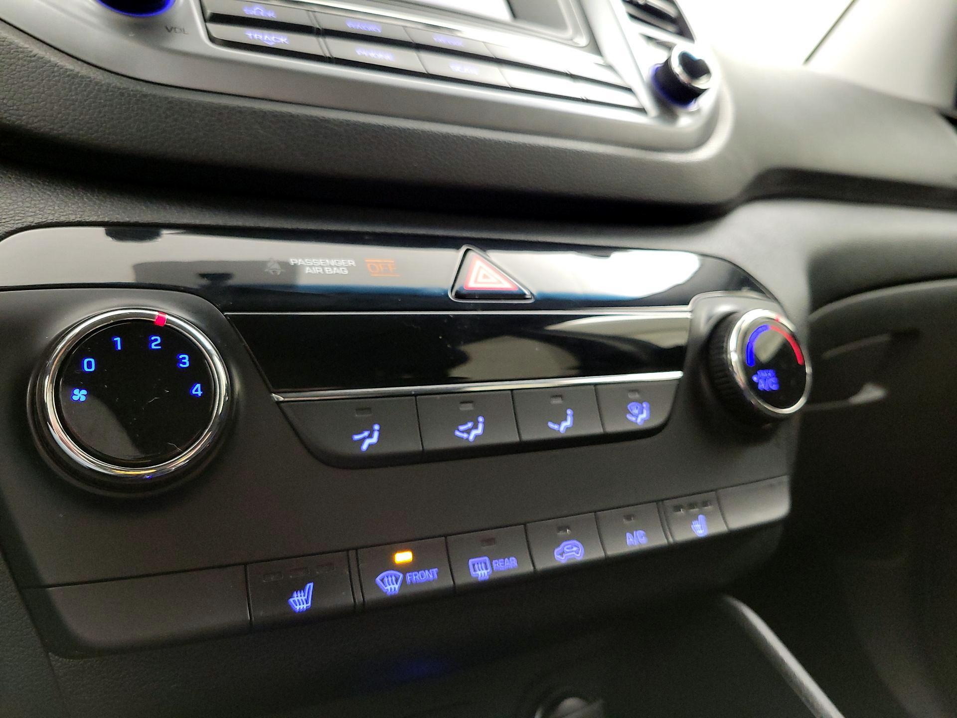 Thumbnail: 2017 Hyundai Tucson - 14