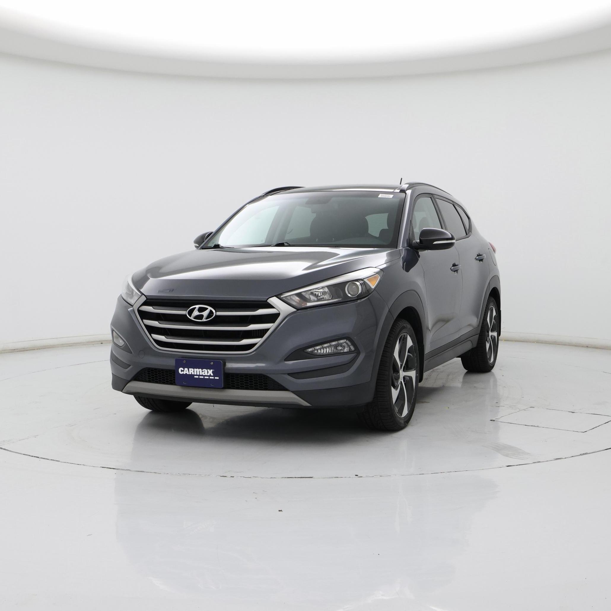 Thumbnail: 2017 Hyundai Tucson - 4