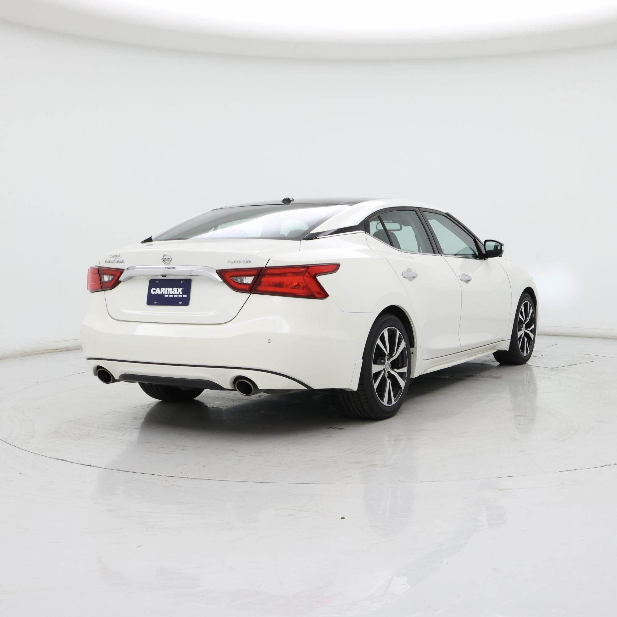 Thumbnail: 2016 Nissan Maxima - 8
