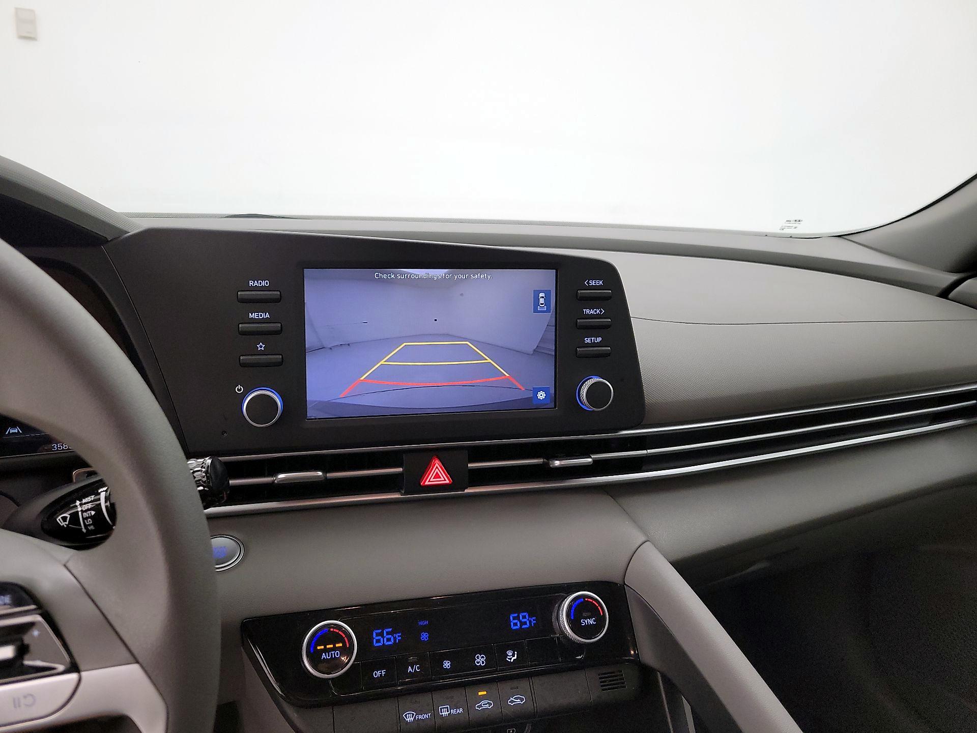 Thumbnail: 2023 Hyundai Elantra - 13