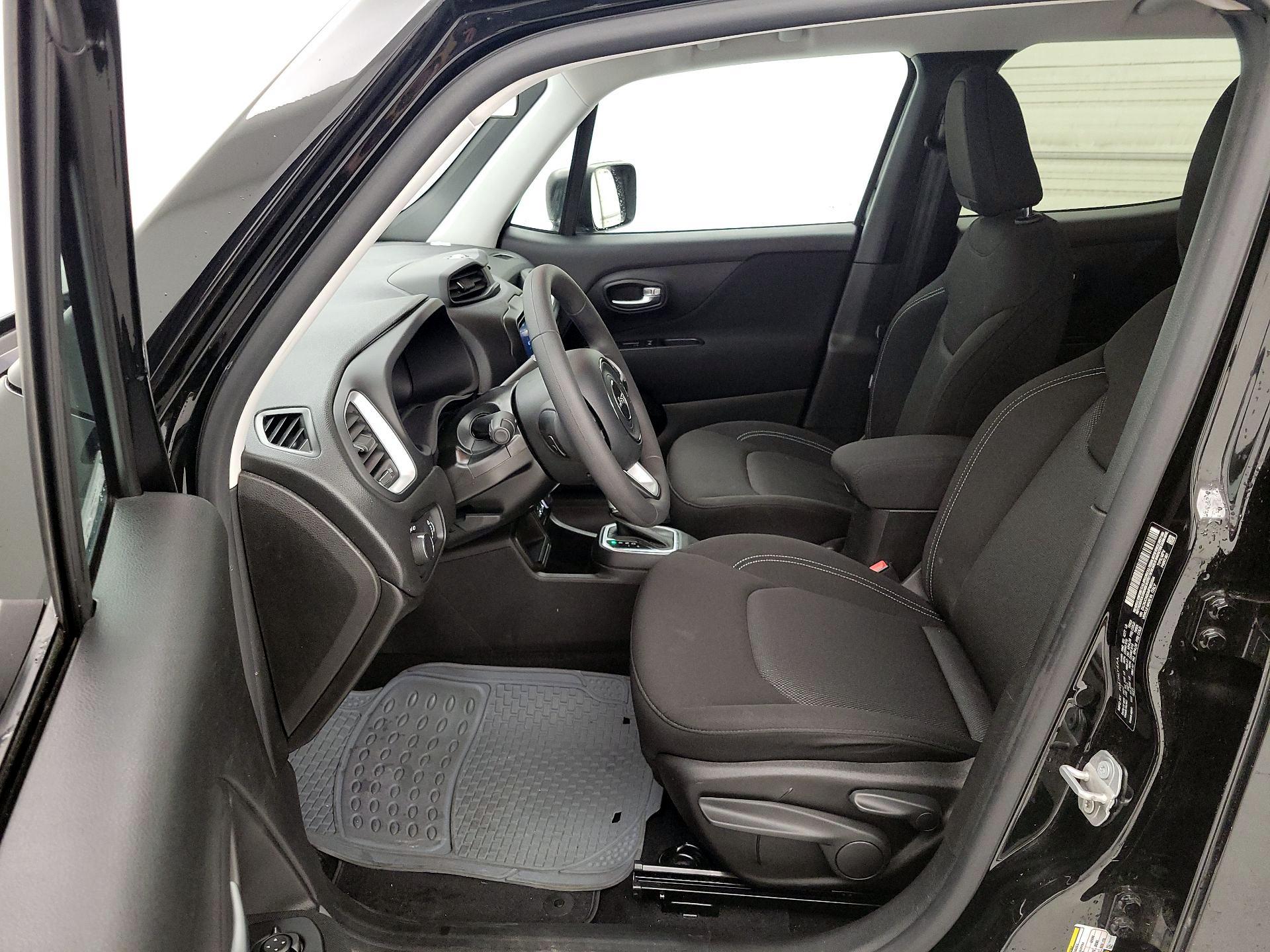 Thumbnail: 2021 Jeep Renegade - 11