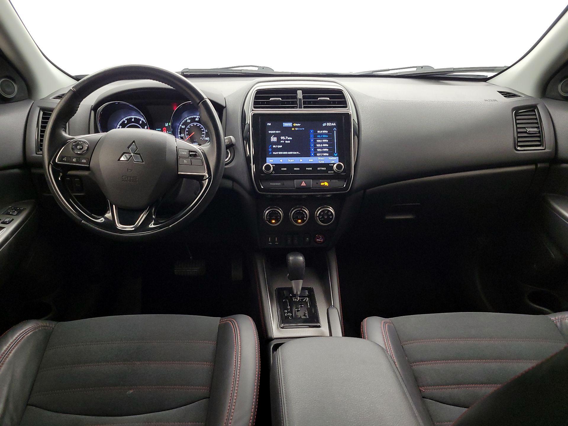 Thumbnail: 2022 Mitsubishi Outlander Sport - 9