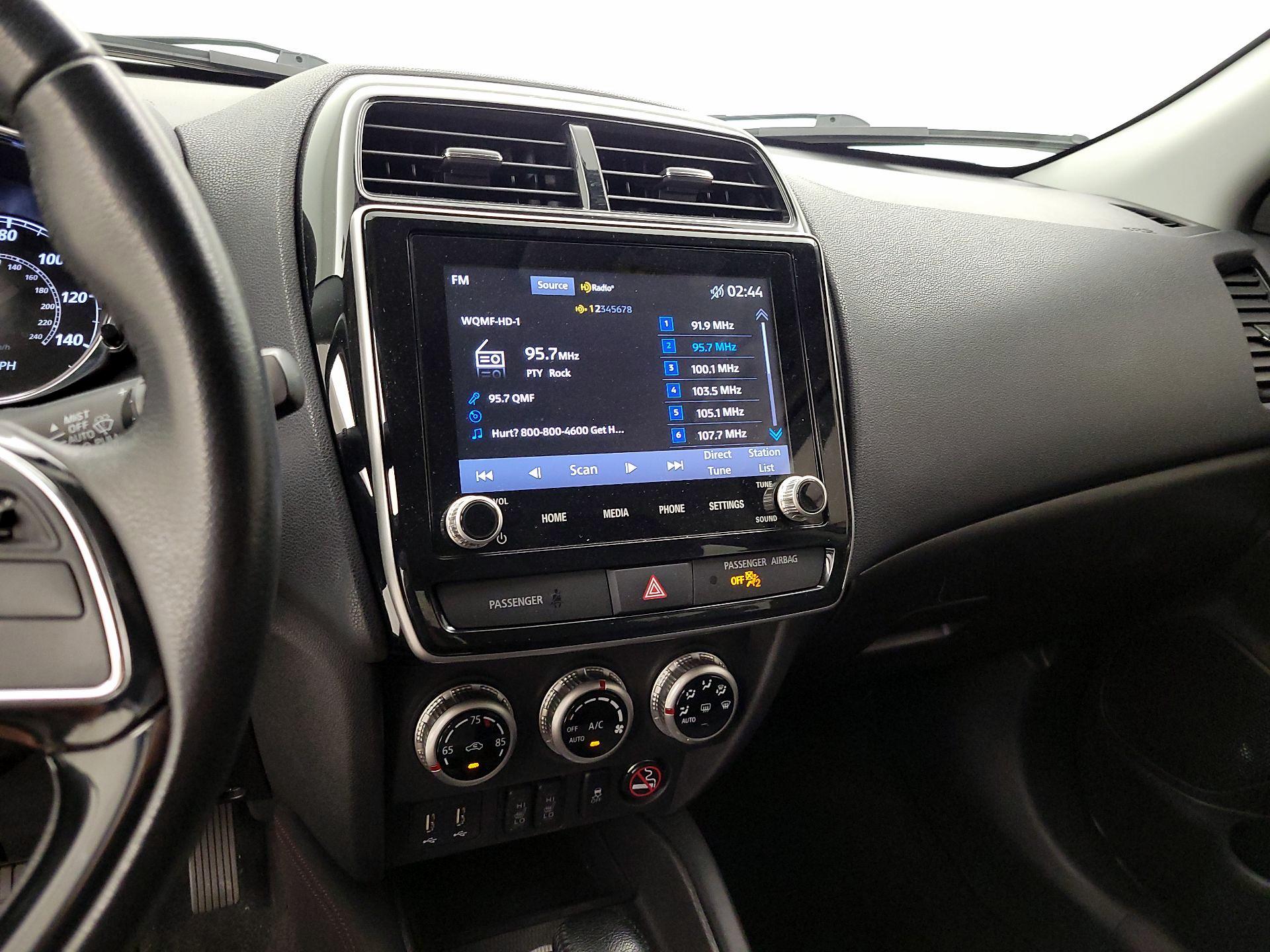 Thumbnail: 2022 Mitsubishi Outlander Sport - 14