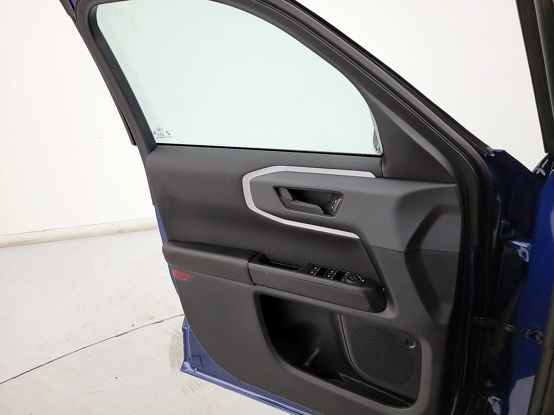 Thumbnail: 2024 Ford Bronco Sport - 12