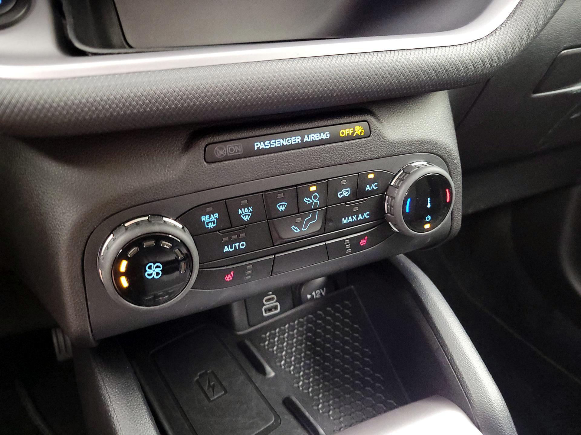 Thumbnail: 2024 Ford Bronco Sport - 14