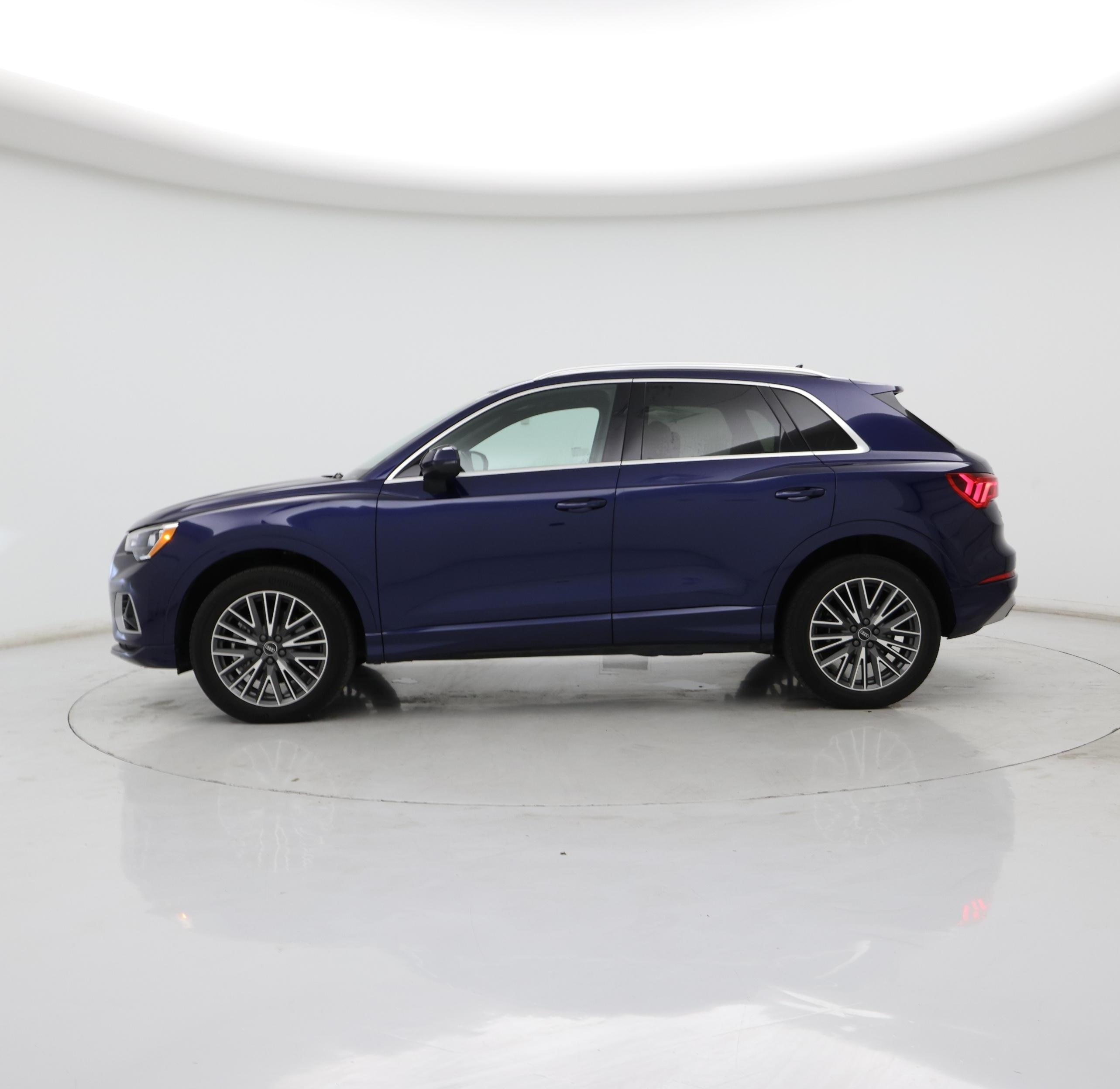 Thumbnail: 2022 Audi Q3 - 3