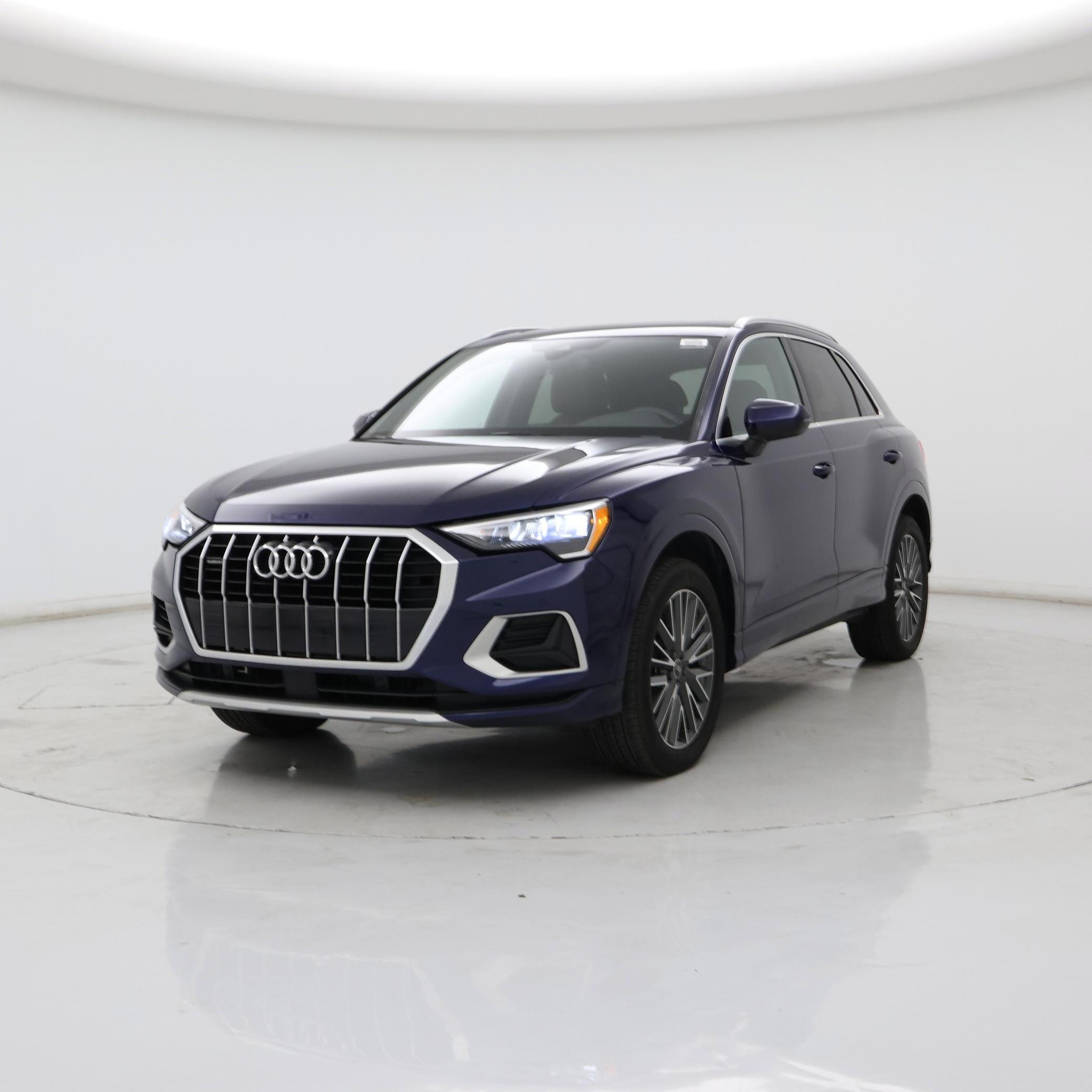 Thumbnail: 2022 Audi Q3 - 4