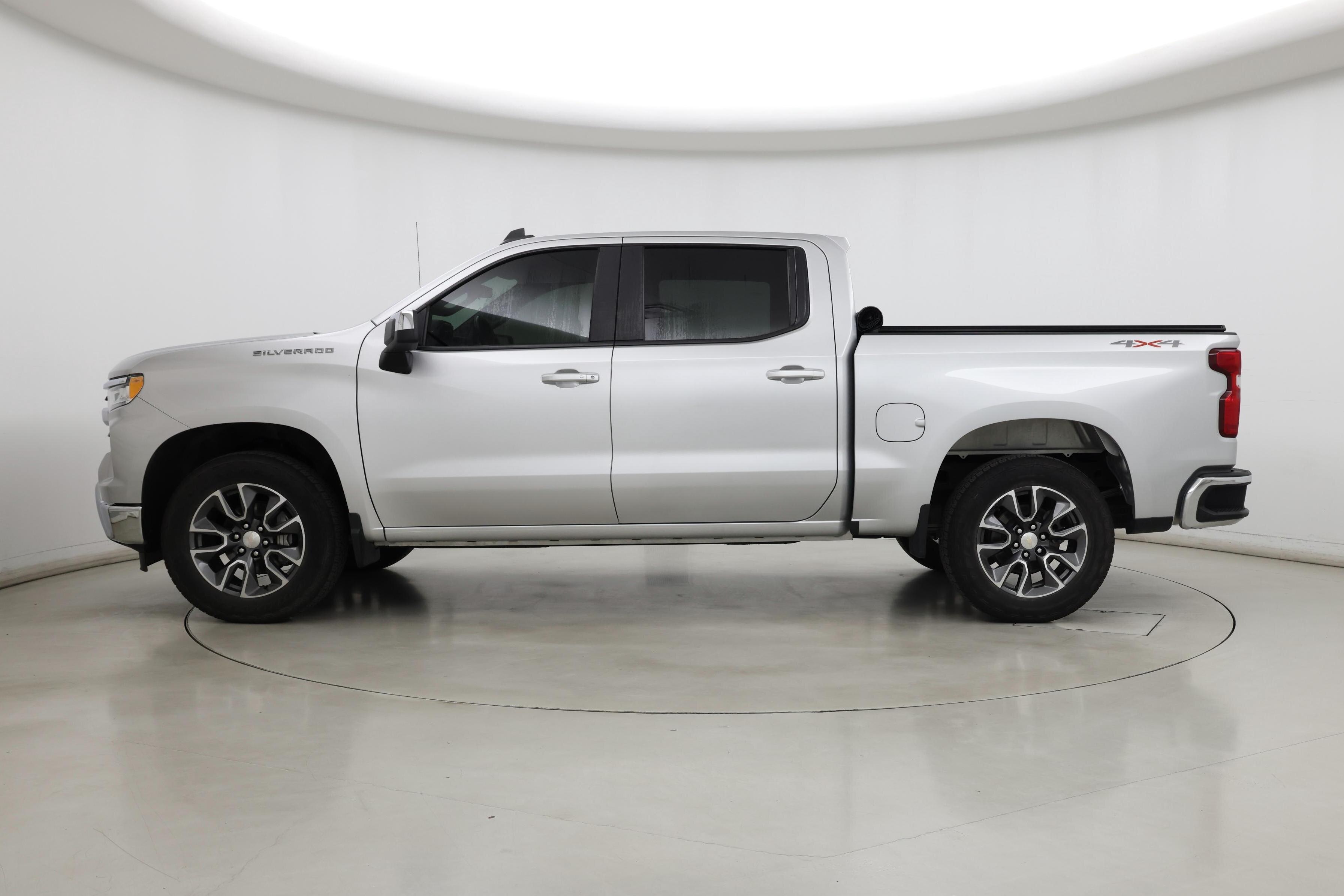 Thumbnail: 2022 Chevrolet Silverado 1500 - 3