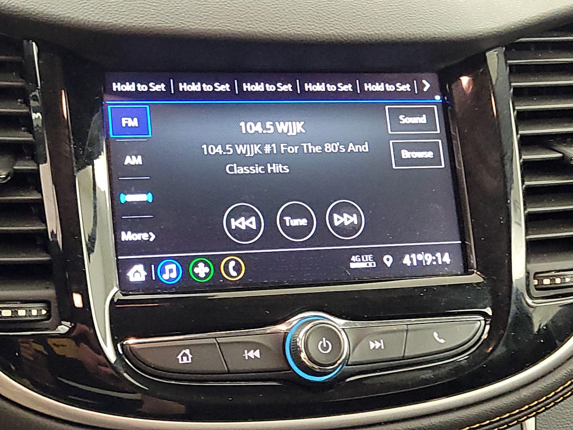 Thumbnail: 2021 Chevrolet Trax - 15