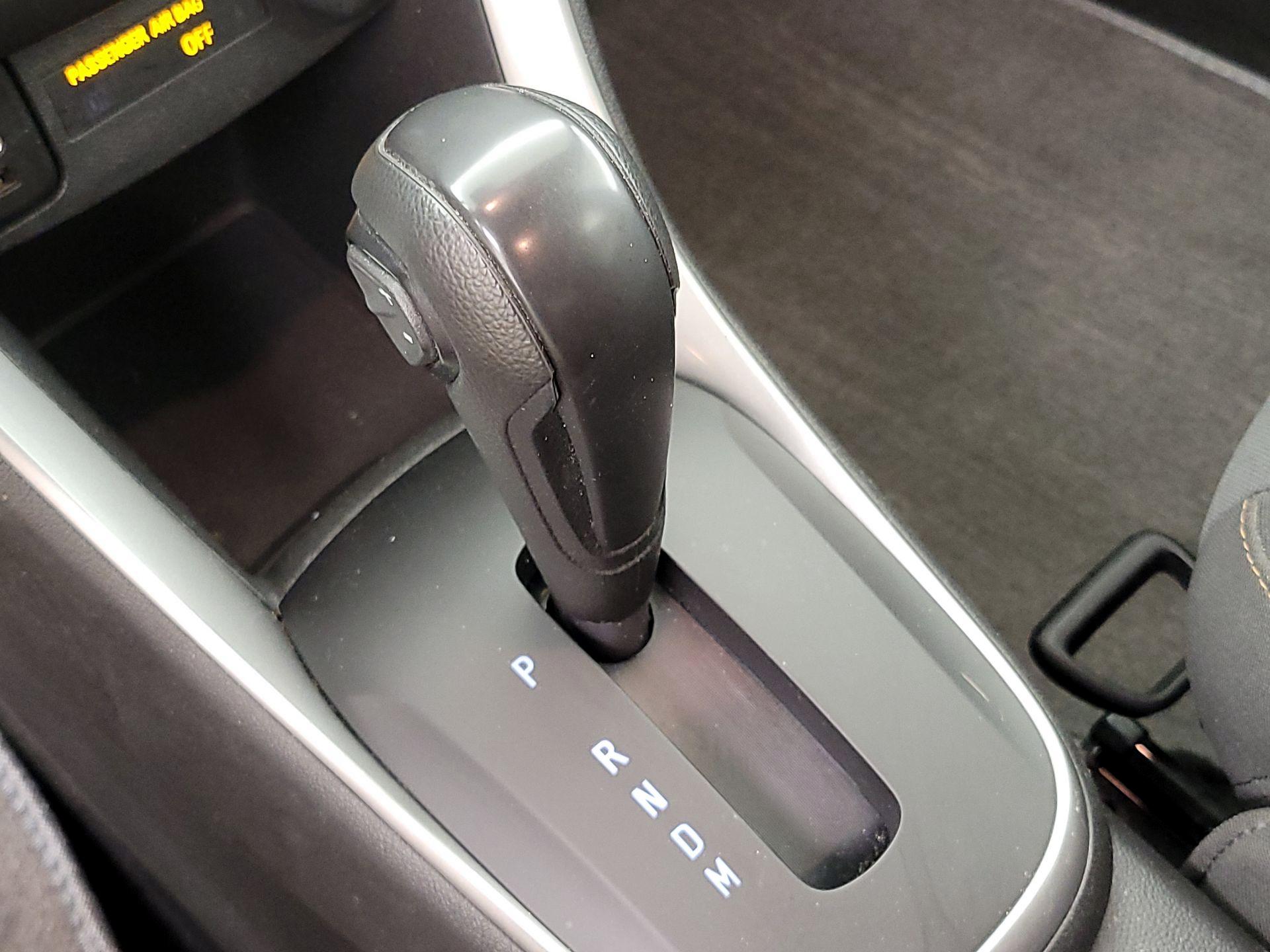 Thumbnail: 2021 Chevrolet Trax - 17