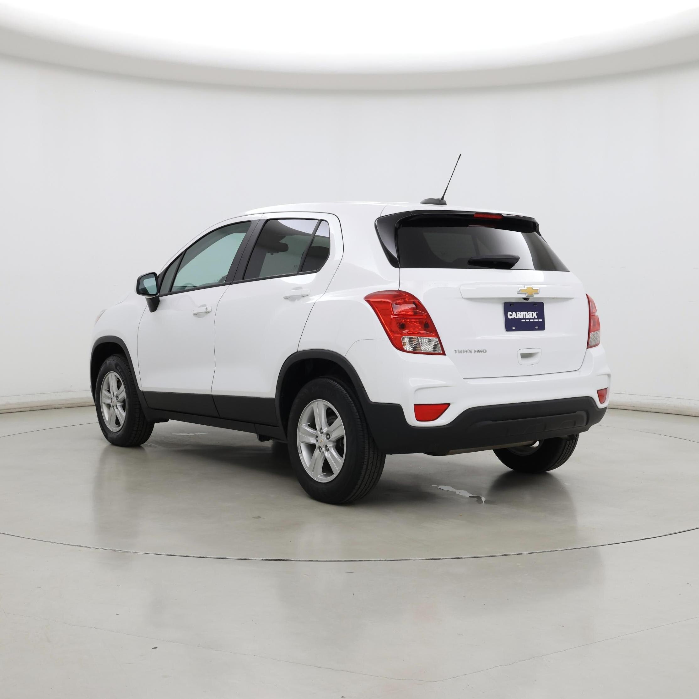 Thumbnail: 2021 Chevrolet Trax - 2