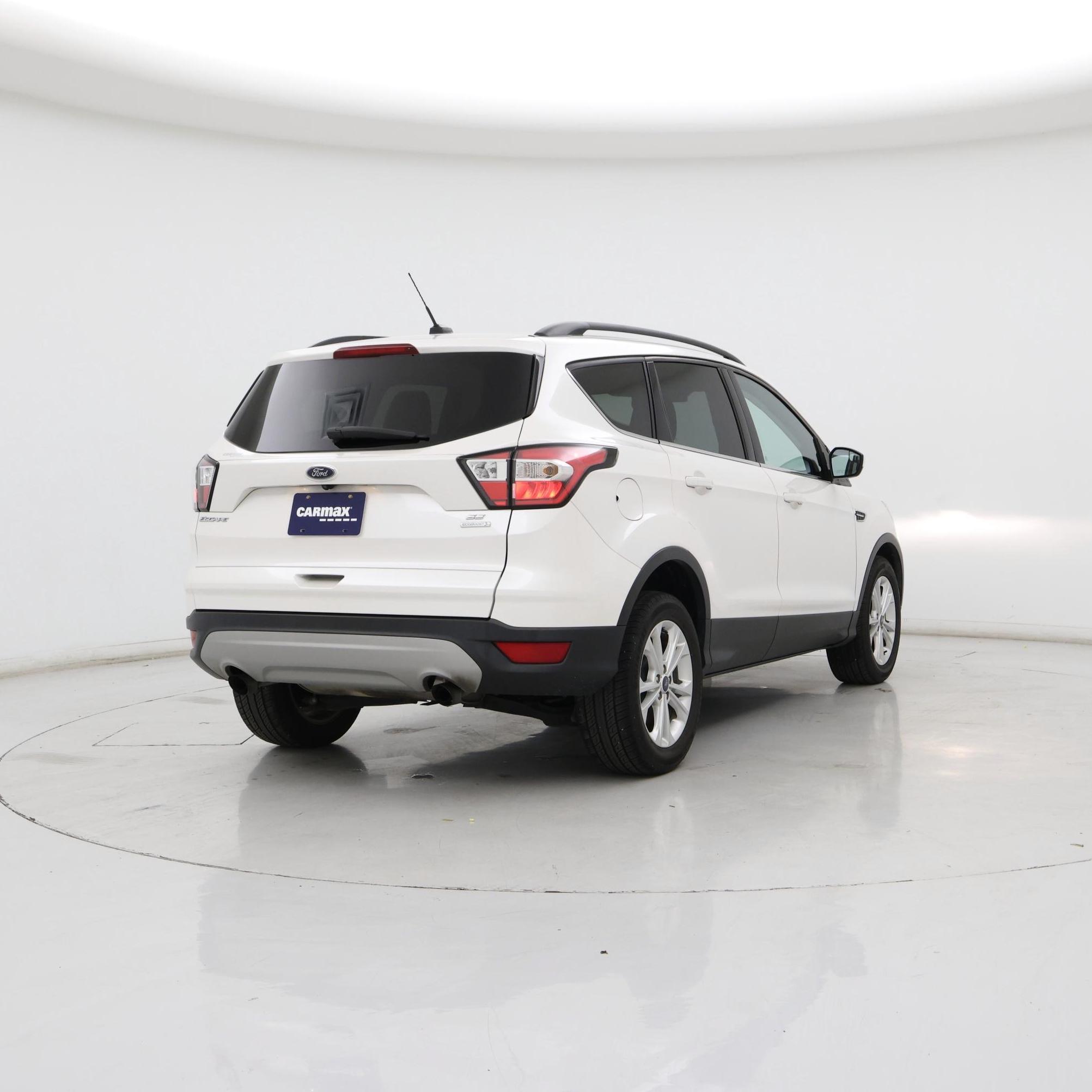 Thumbnail: 2018 Ford Escape - 8